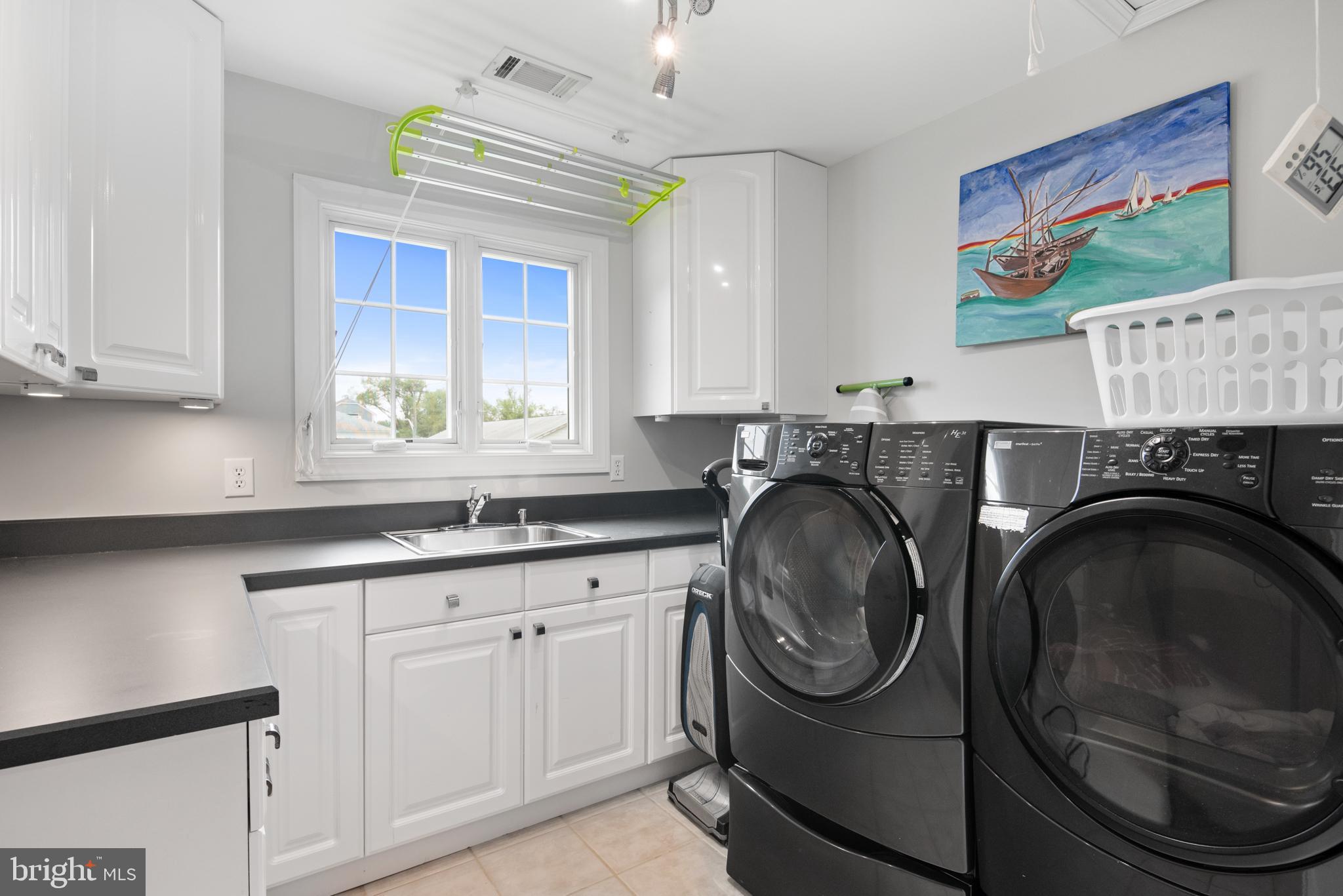 EASTPORT - Residential