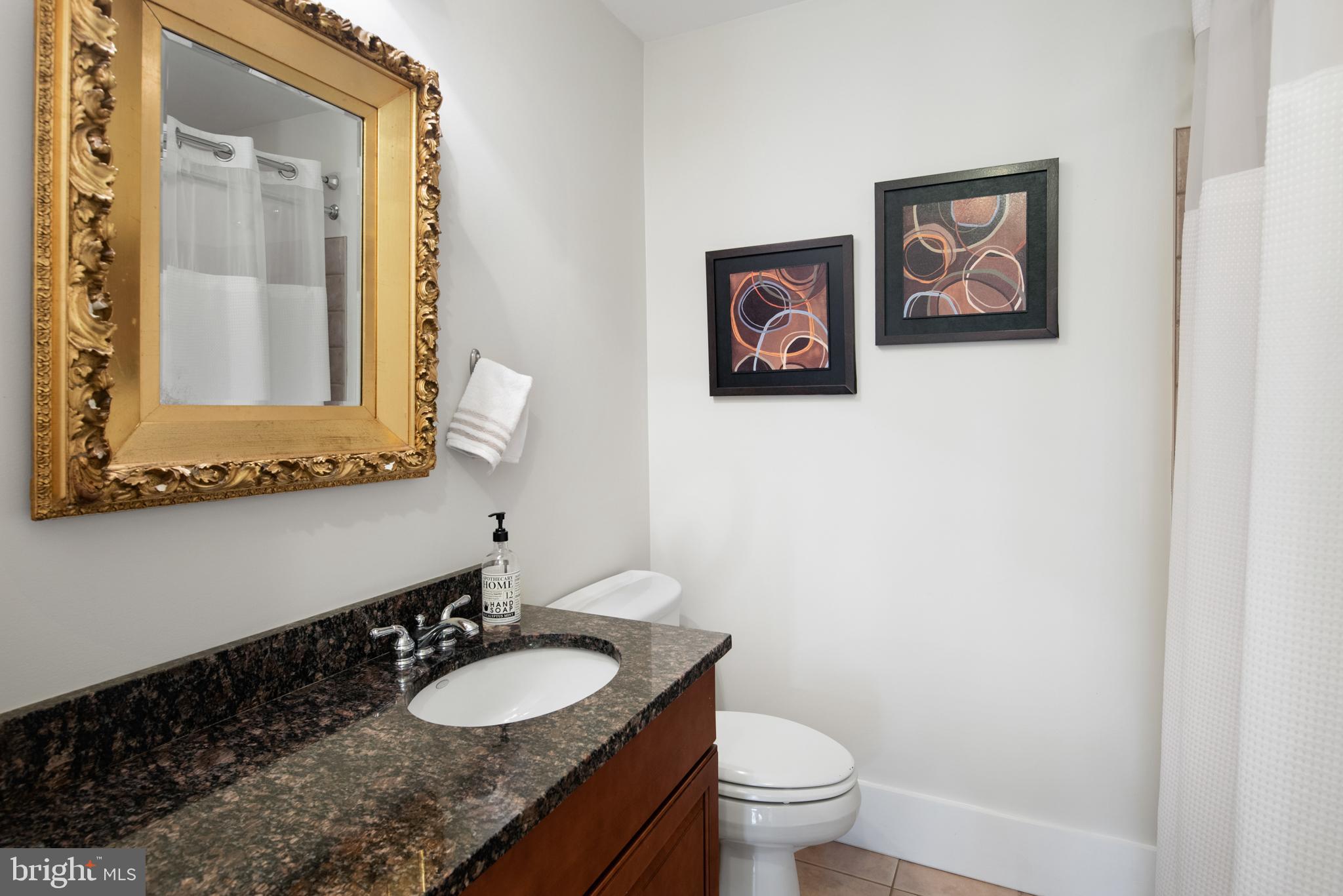 EASTPORT - Residential