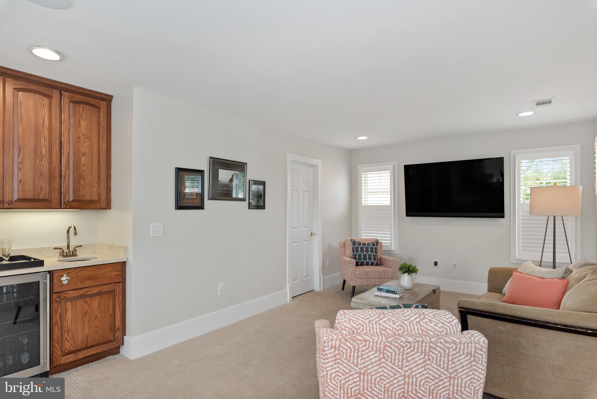 EASTPORT - Residential