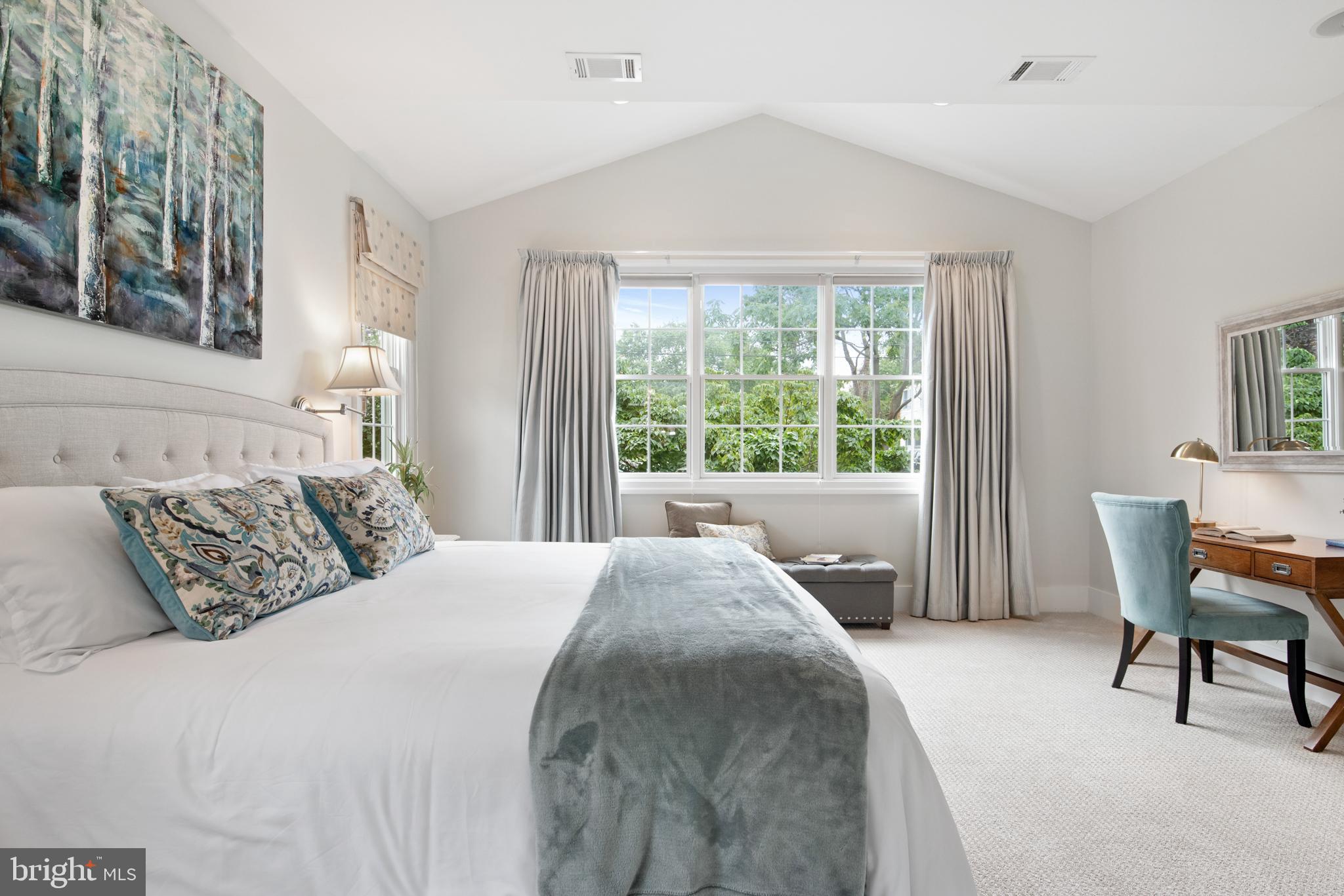 EASTPORT - Residential