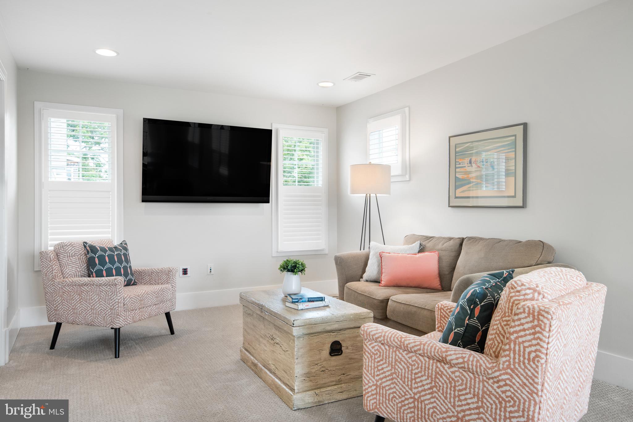 EASTPORT - Residential