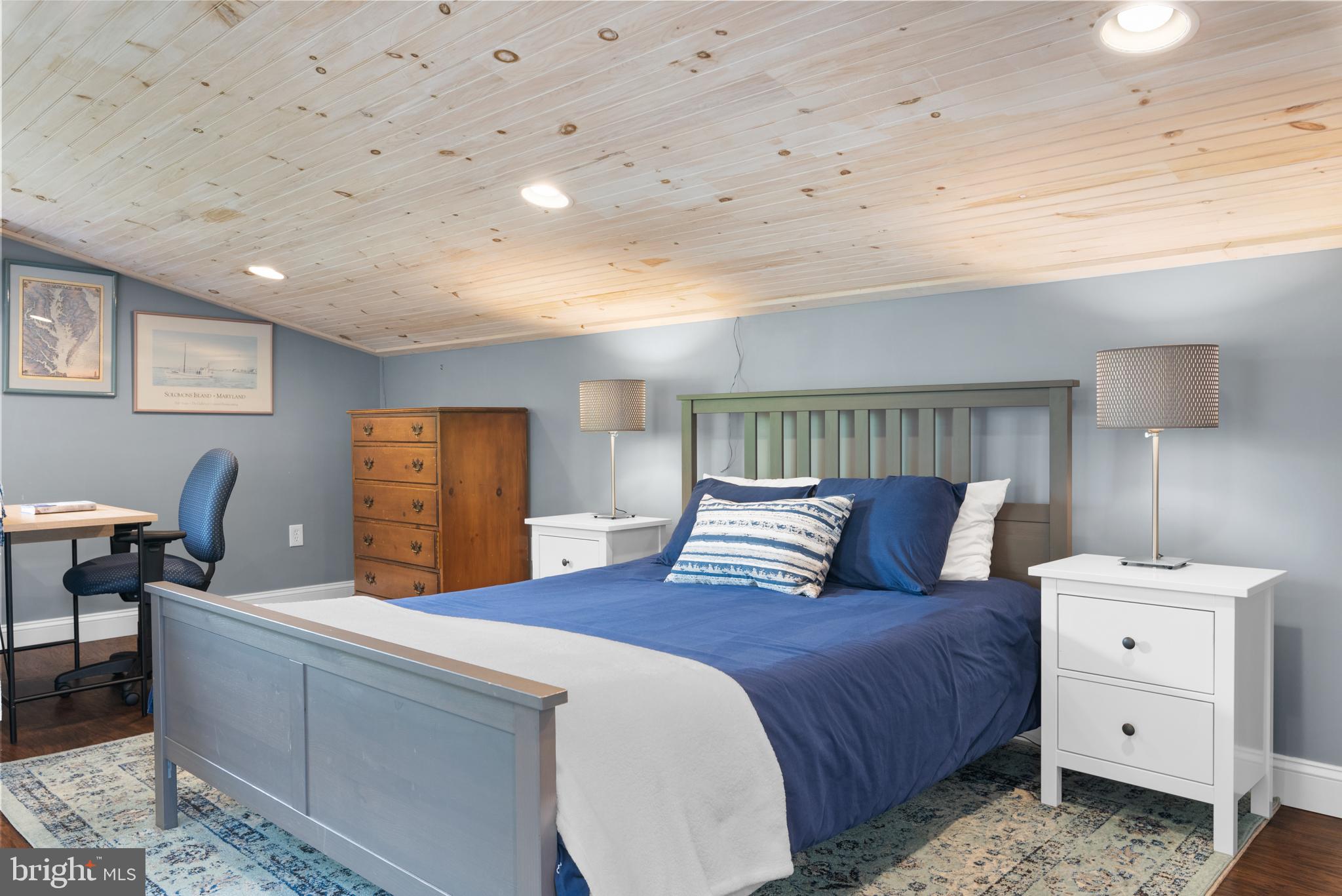 EASTPORT - Residential