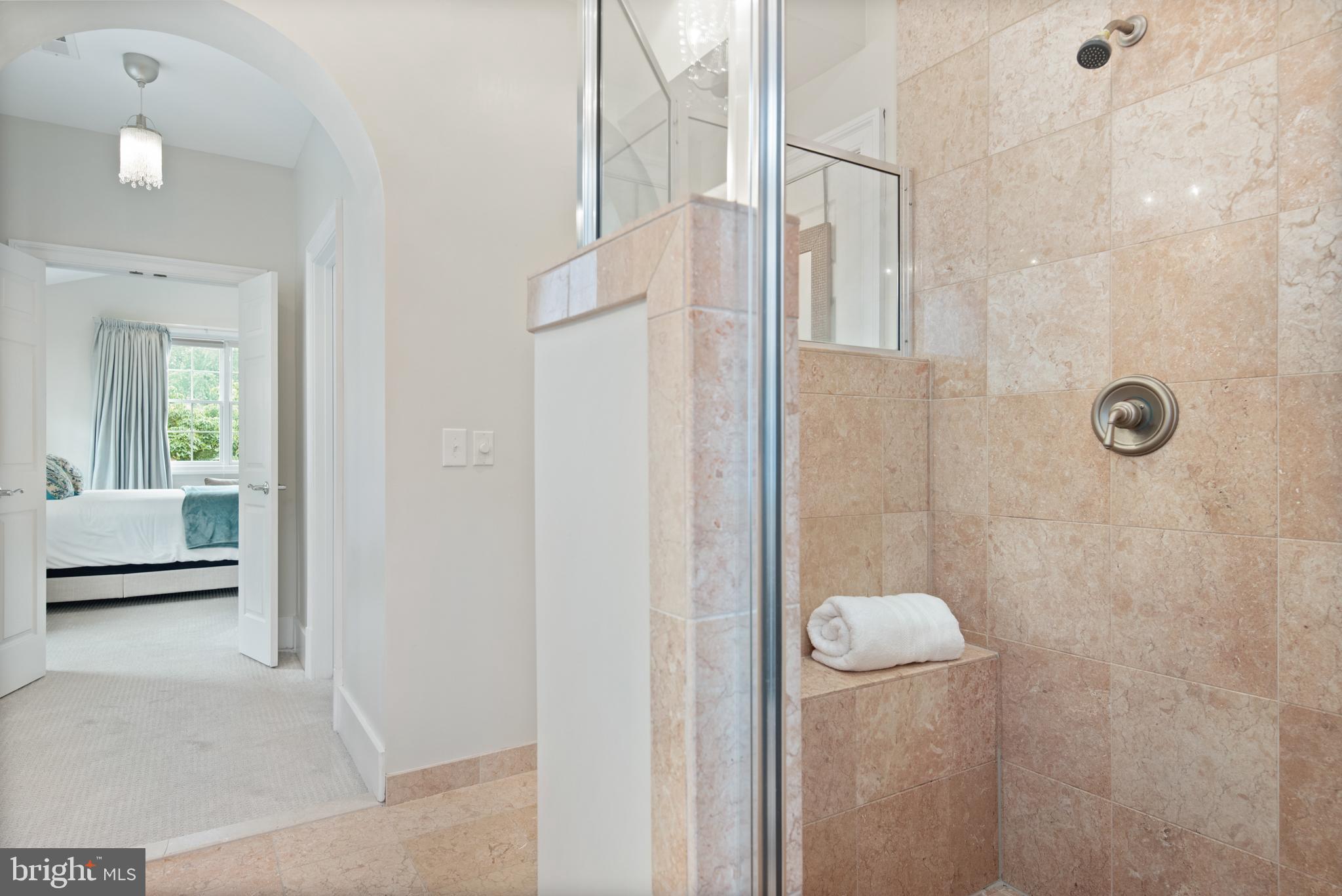 EASTPORT - Residential