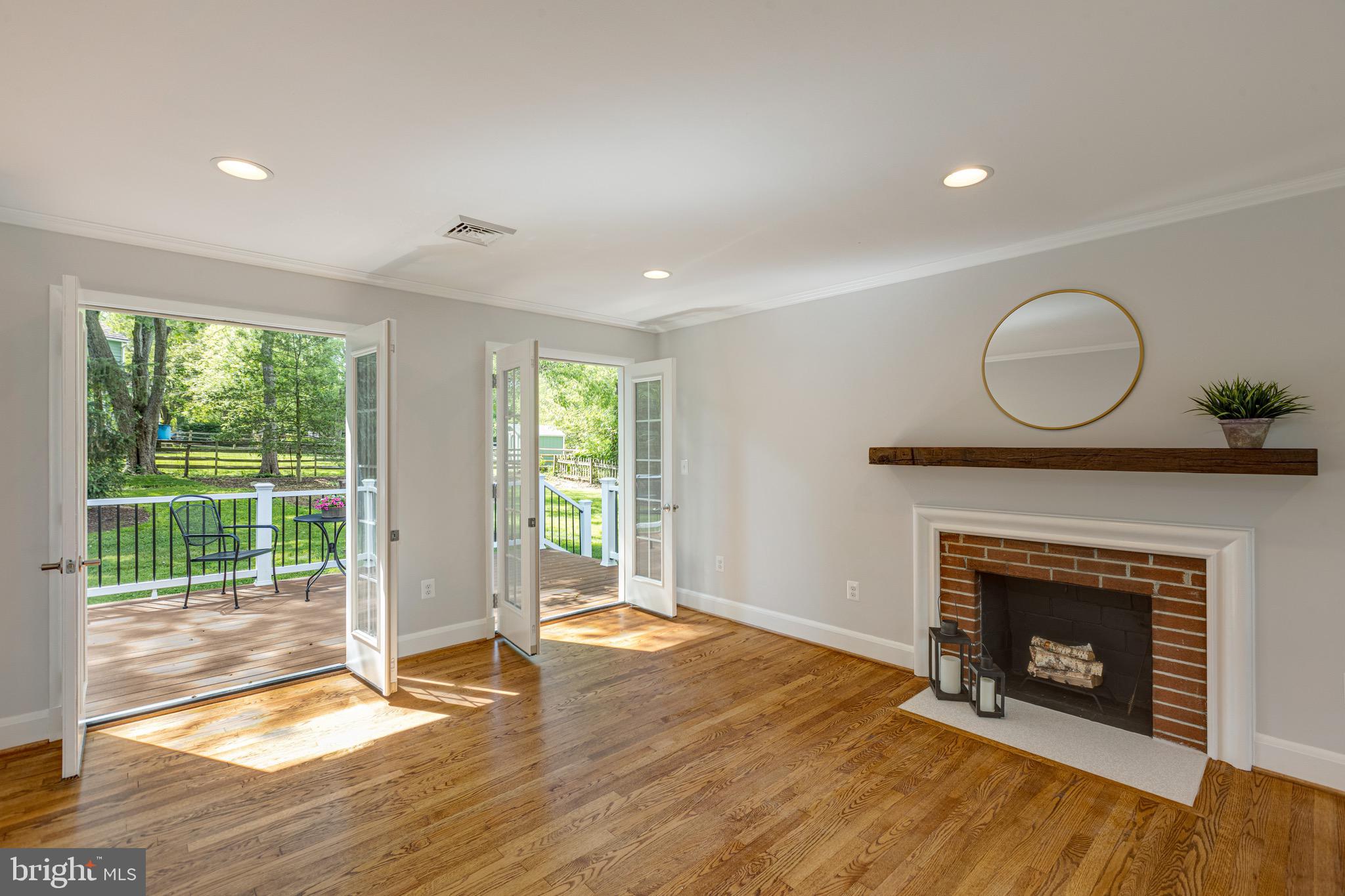 WOODBERRY - Residential