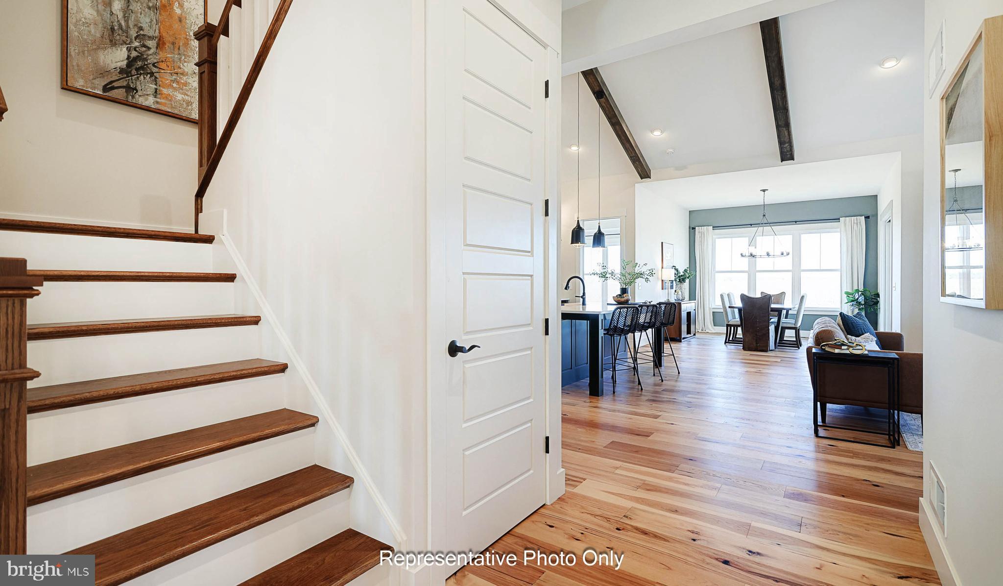 WINDING CREEK - Residential