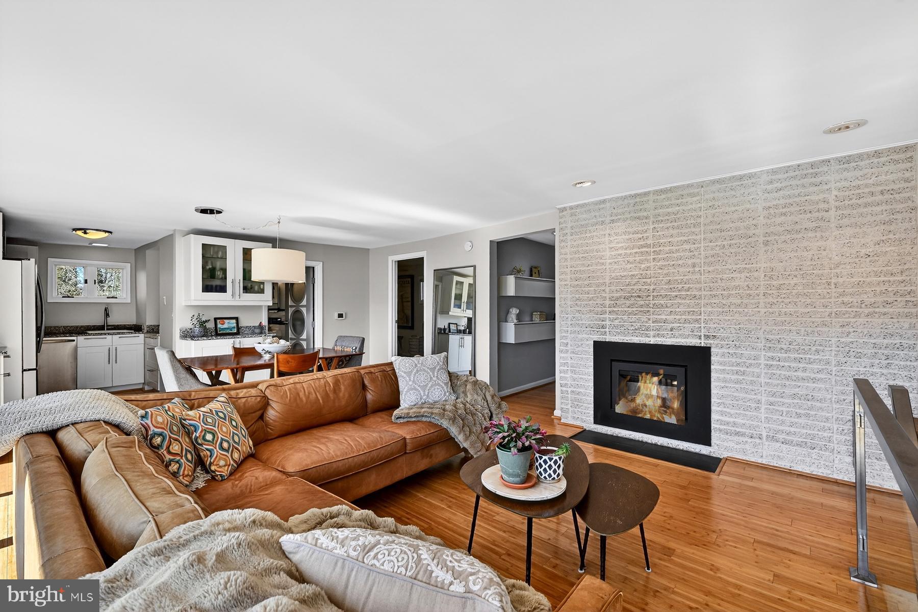 LOCH HAVEN - Residential
