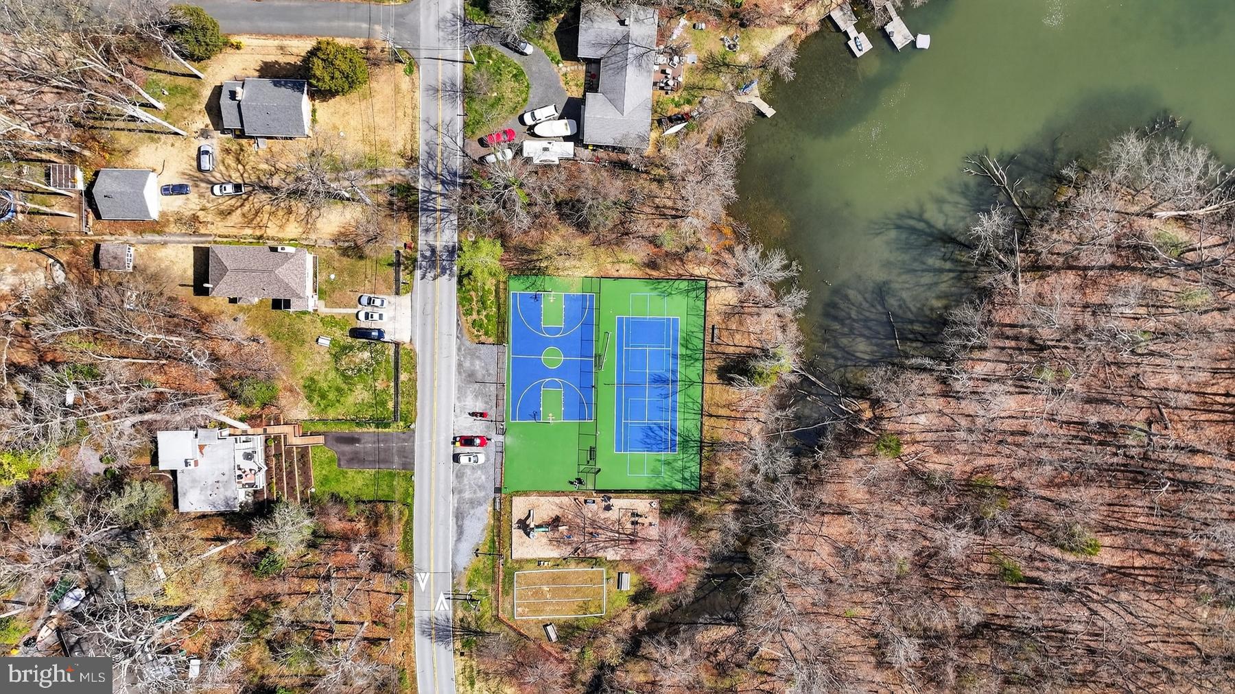 LOCH HAVEN - Residential