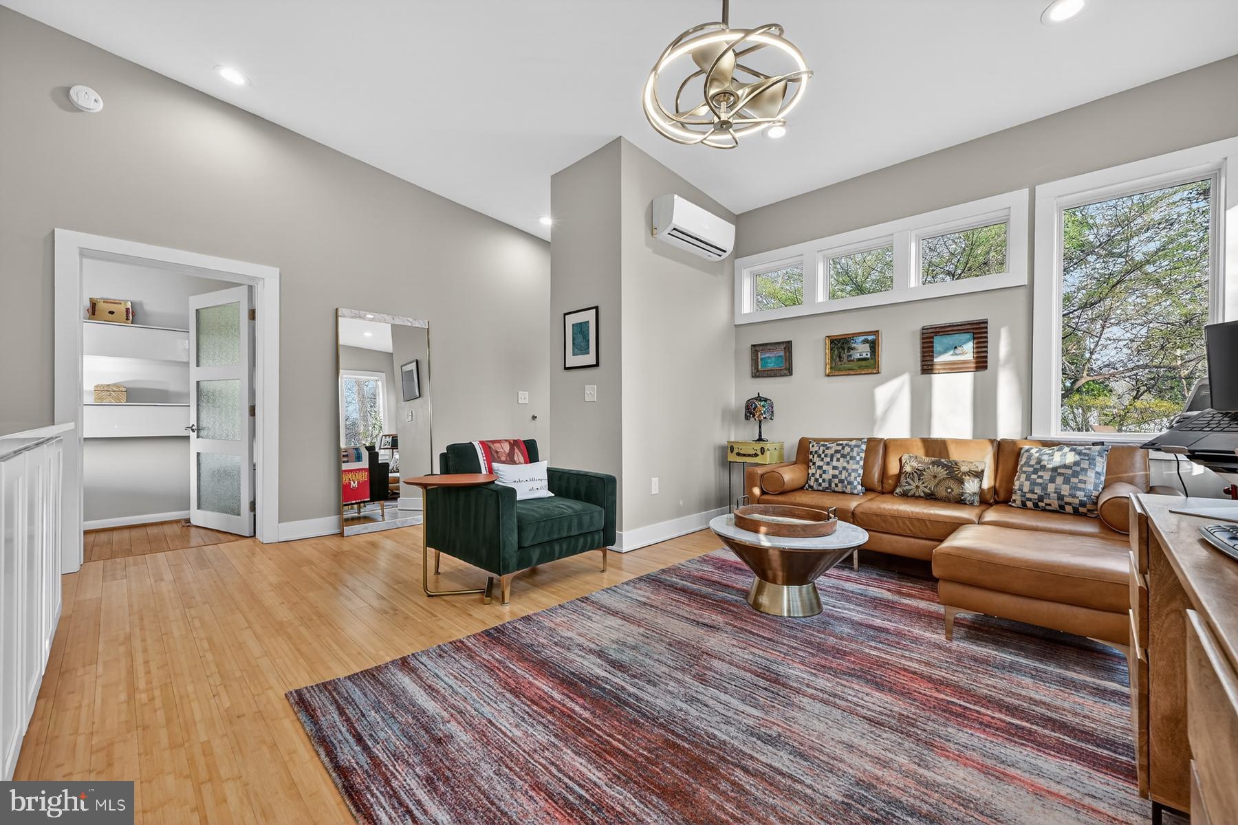 LOCH HAVEN - Residential