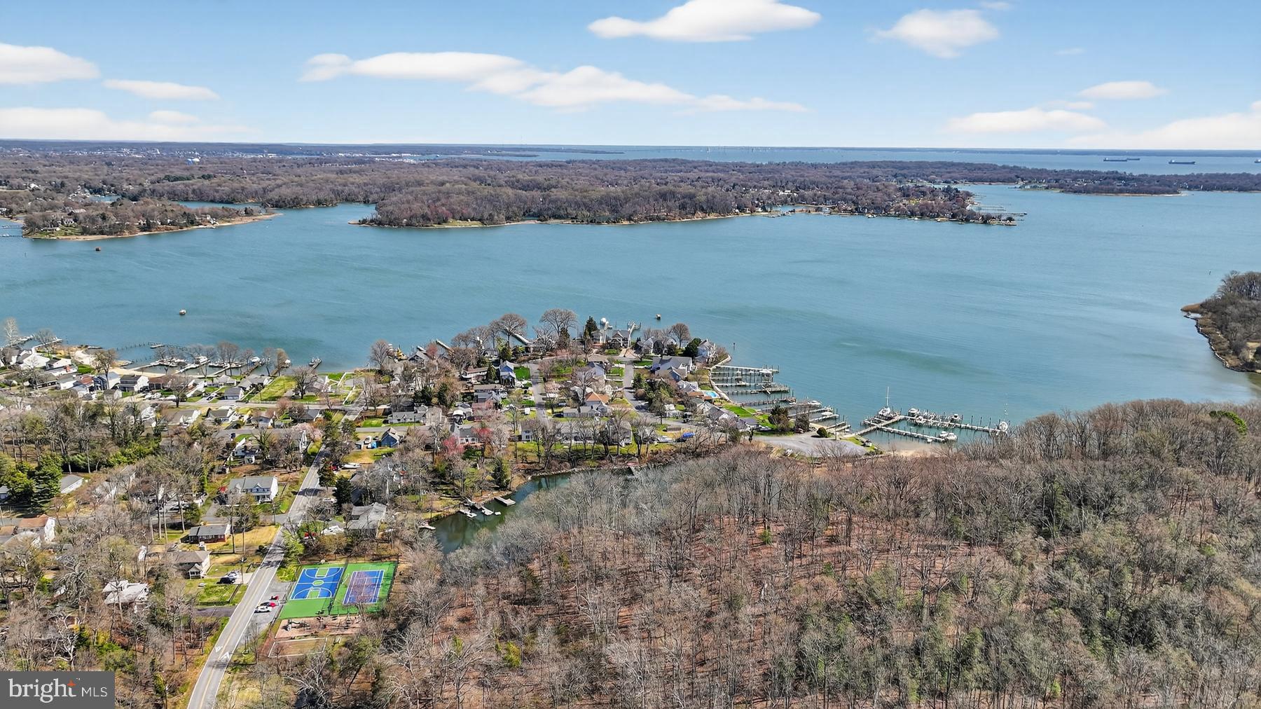 LOCH HAVEN - Residential