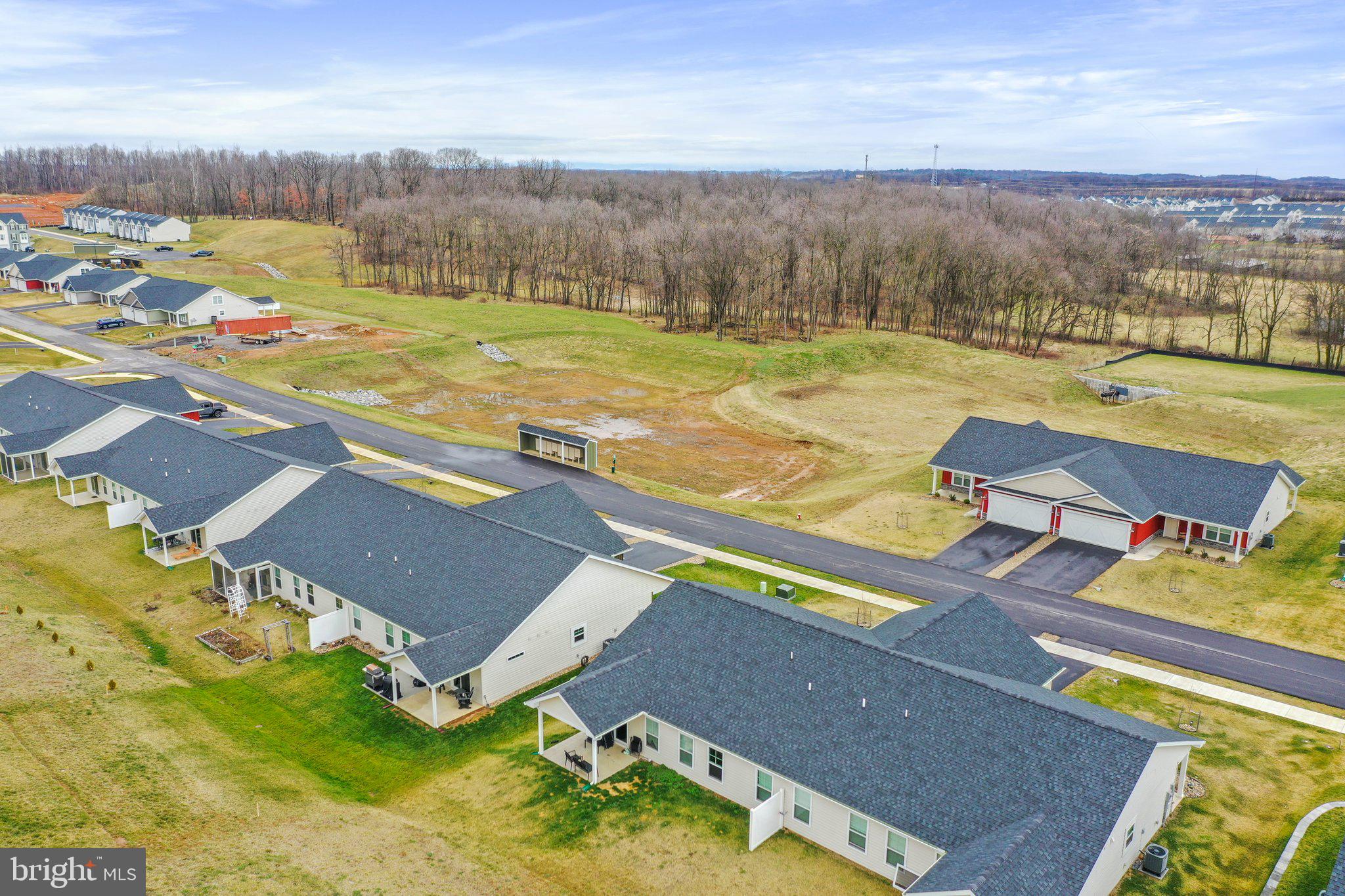 CARDINAL POINTE - Residential