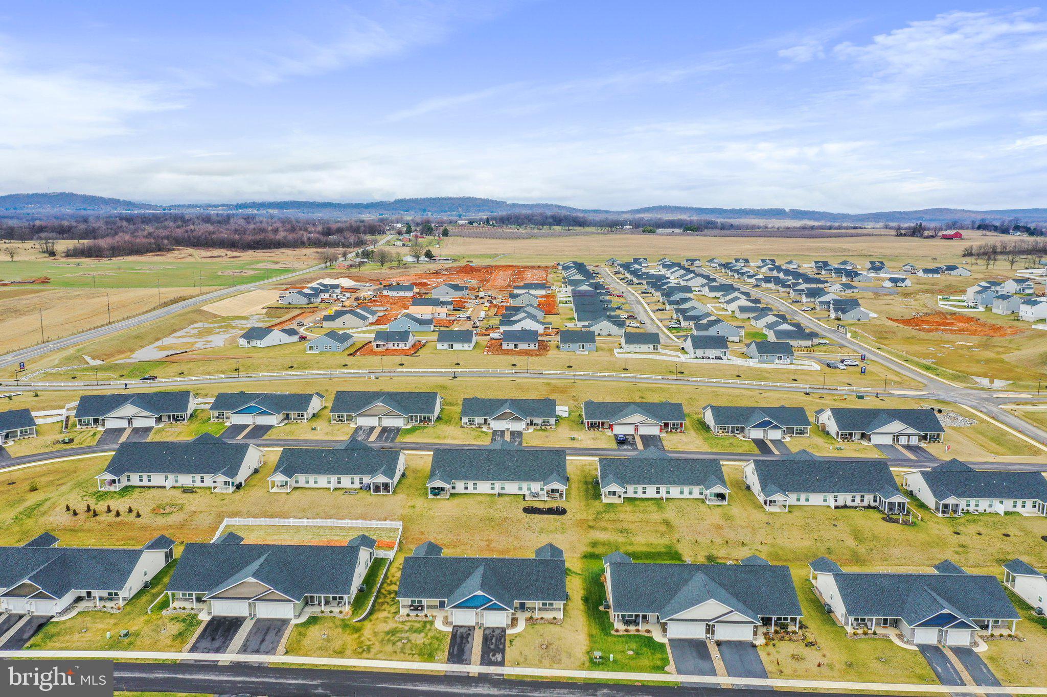 CARDINAL POINTE - Residential