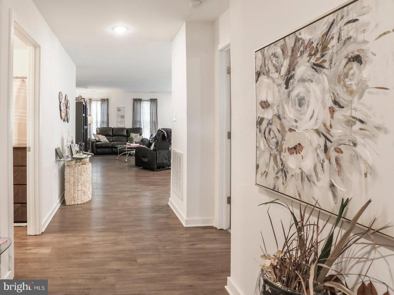 CARDINAL POINTE - Residential