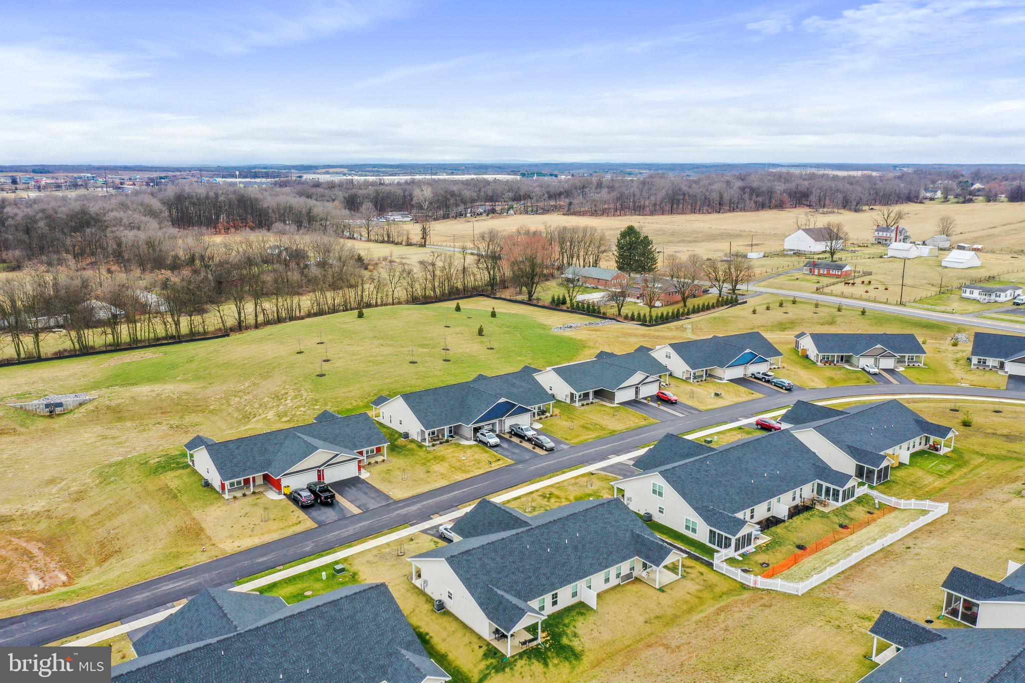 CARDINAL POINTE - Residential