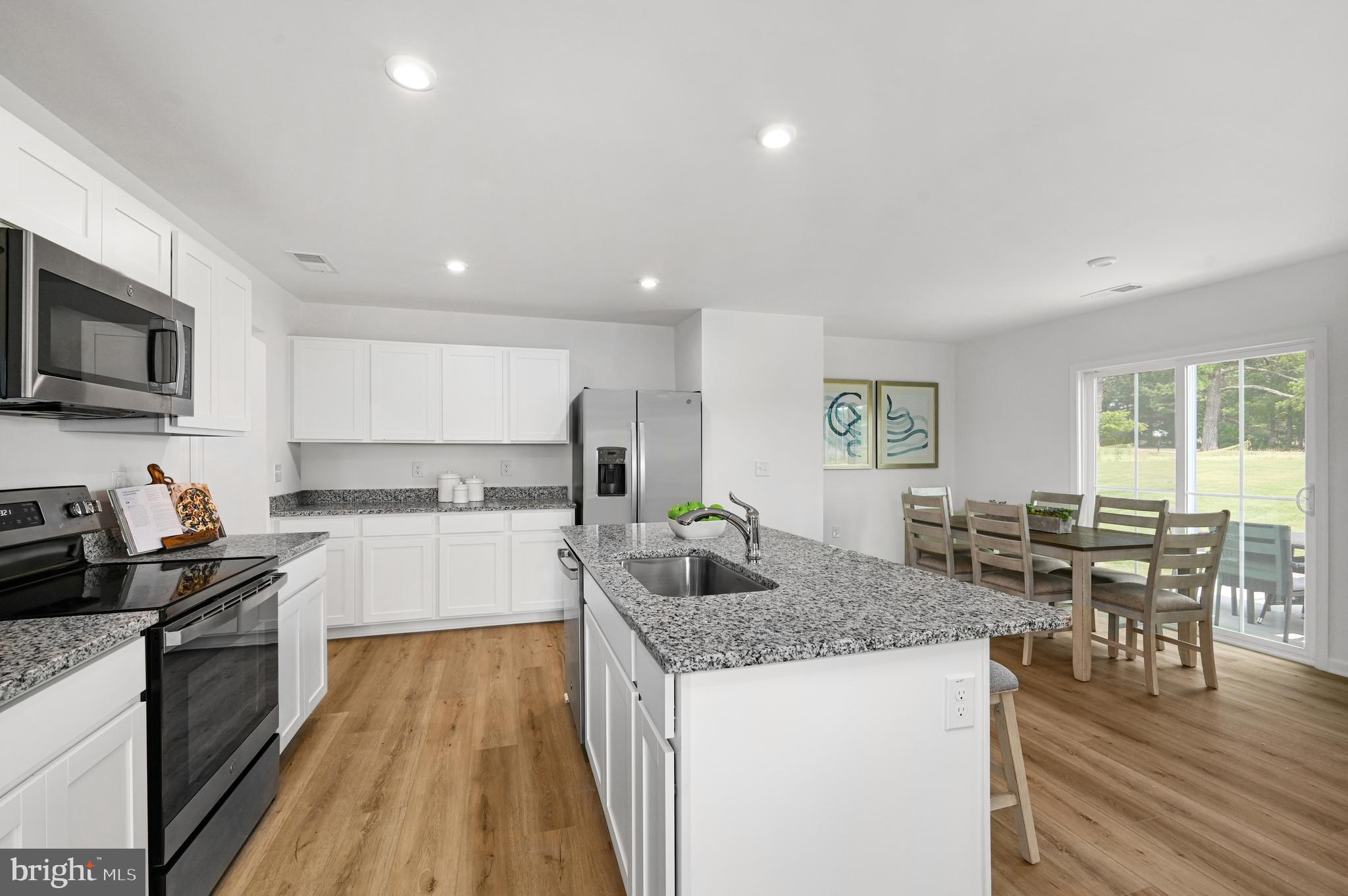 1422 YEOMAN BERRY DRIVE