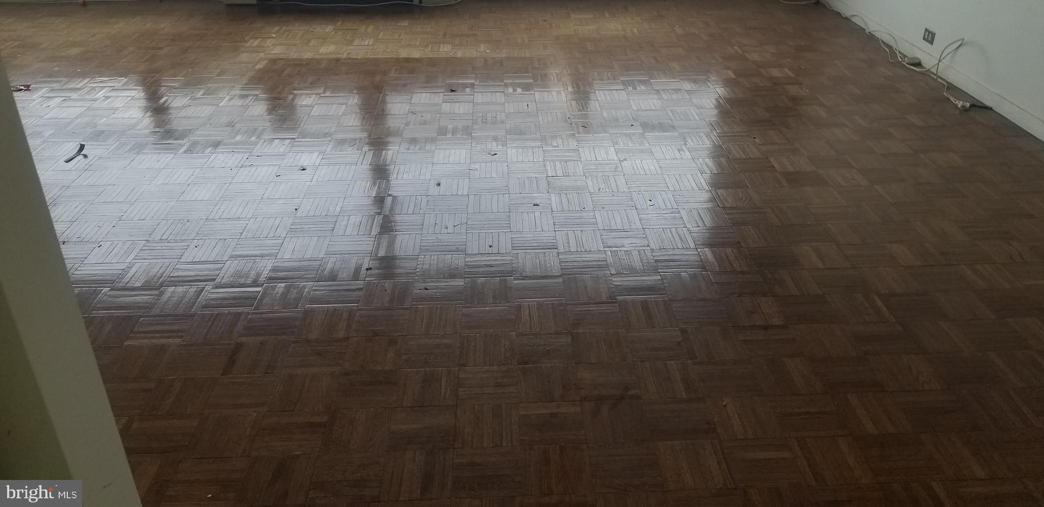 HIGHFIELD HOUSE CONDOMINIUM - Residential