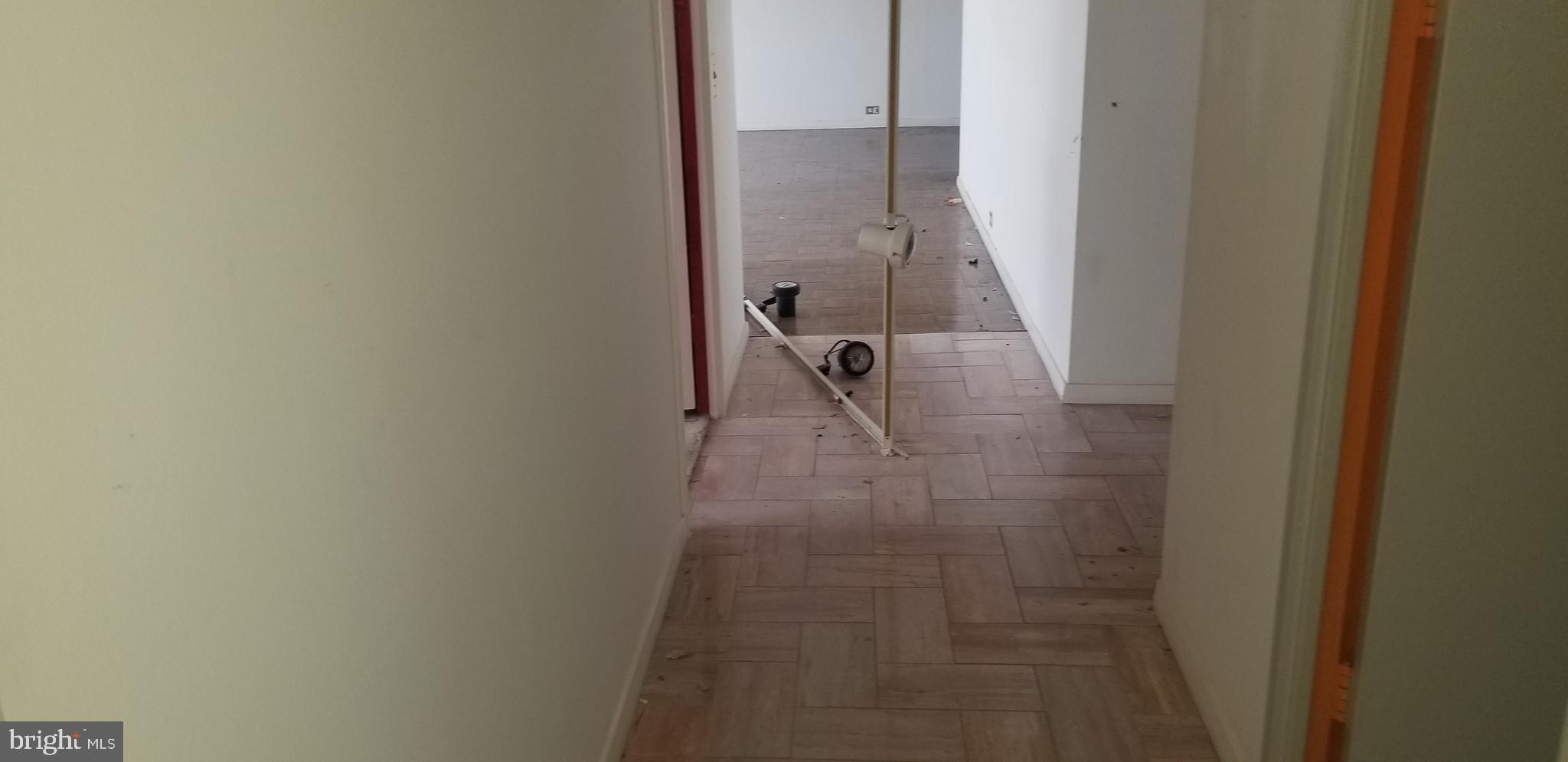 HIGHFIELD HOUSE CONDOMINIUM - Residential