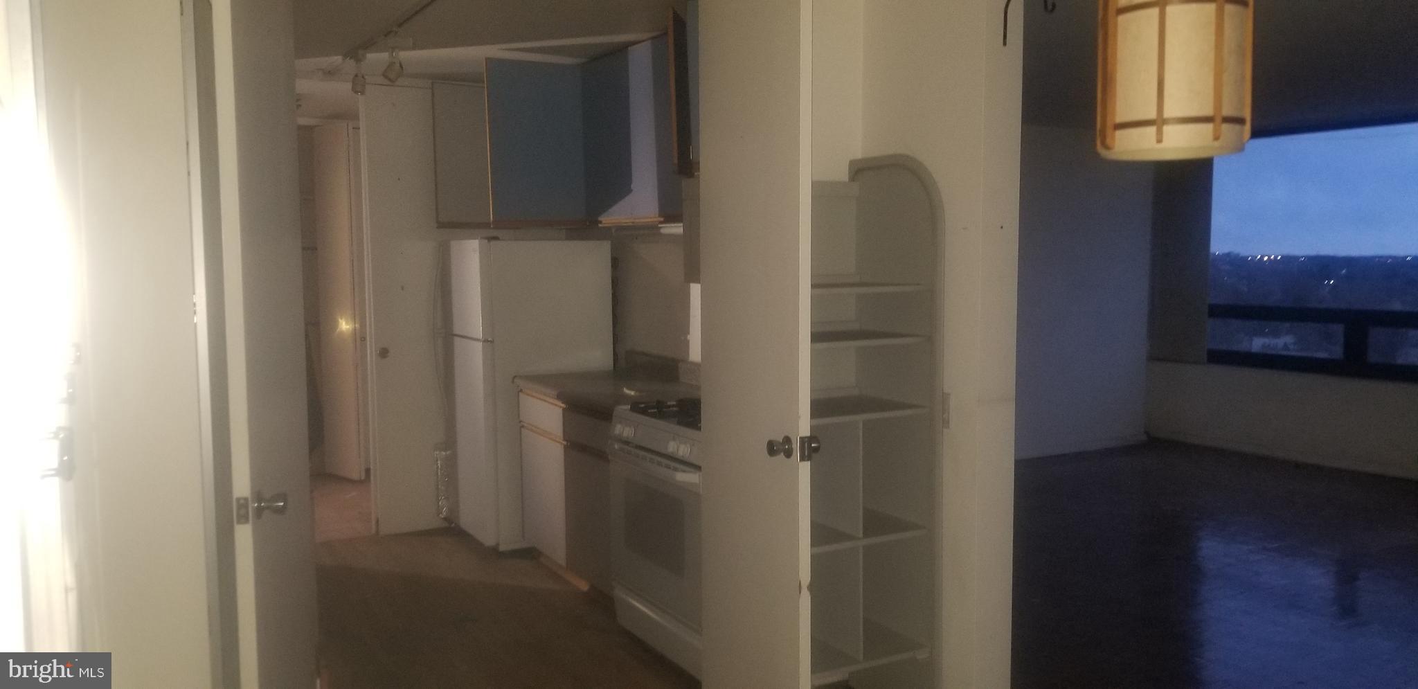 HIGHFIELD HOUSE CONDOMINIUM - Residential