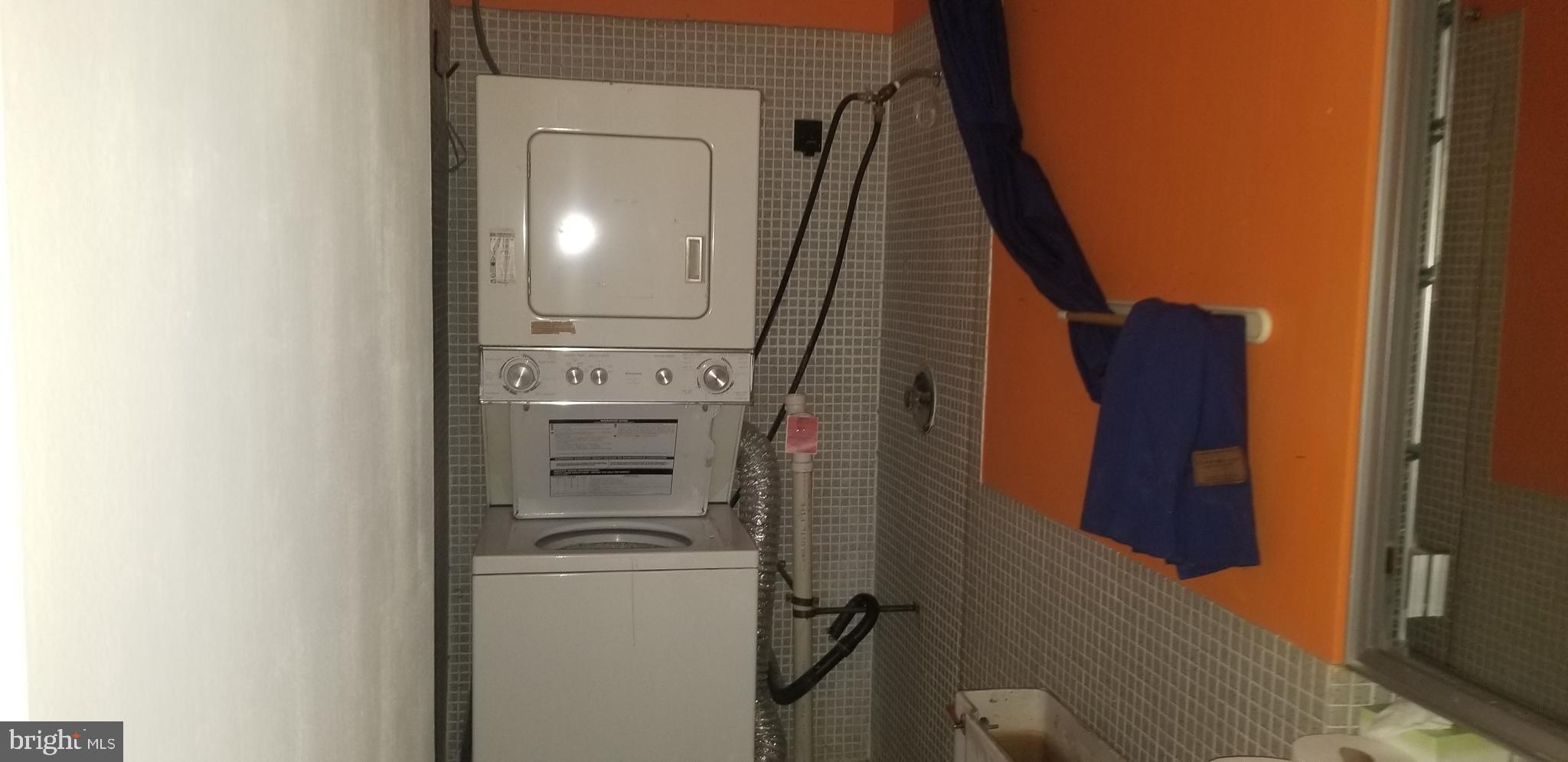 HIGHFIELD HOUSE CONDOMINIUM - Residential