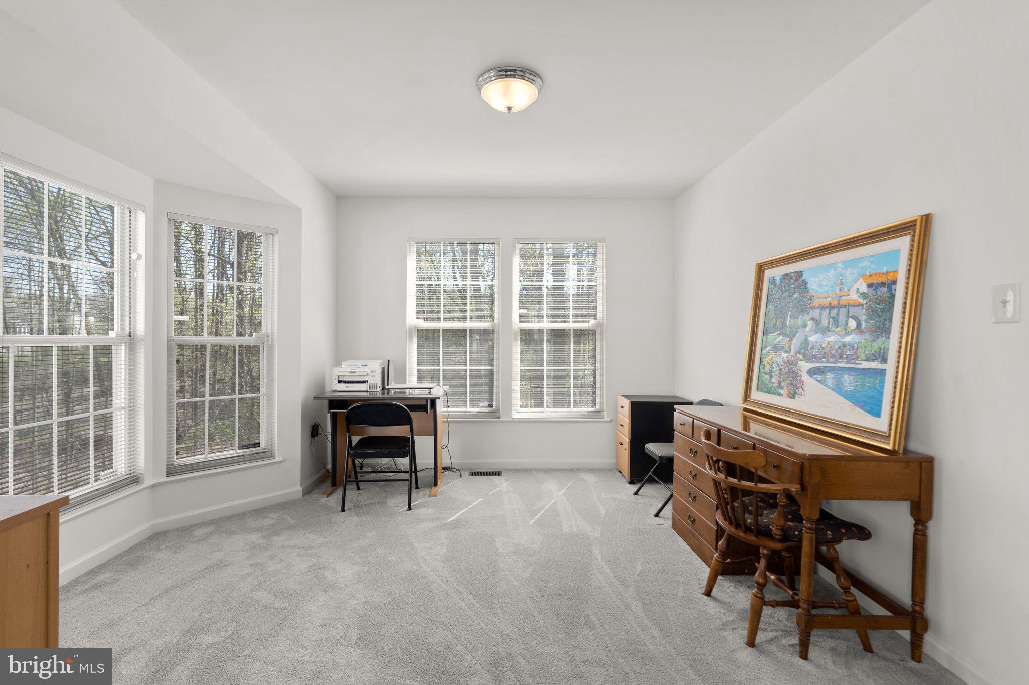 JAMES CREEK - Residential