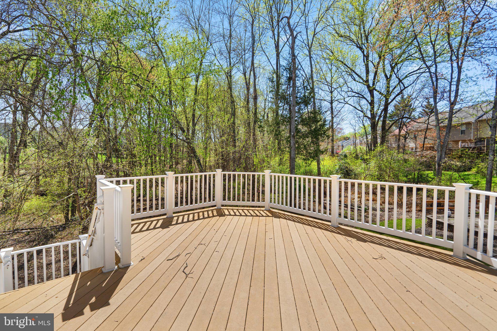 JAMES CREEK - Residential