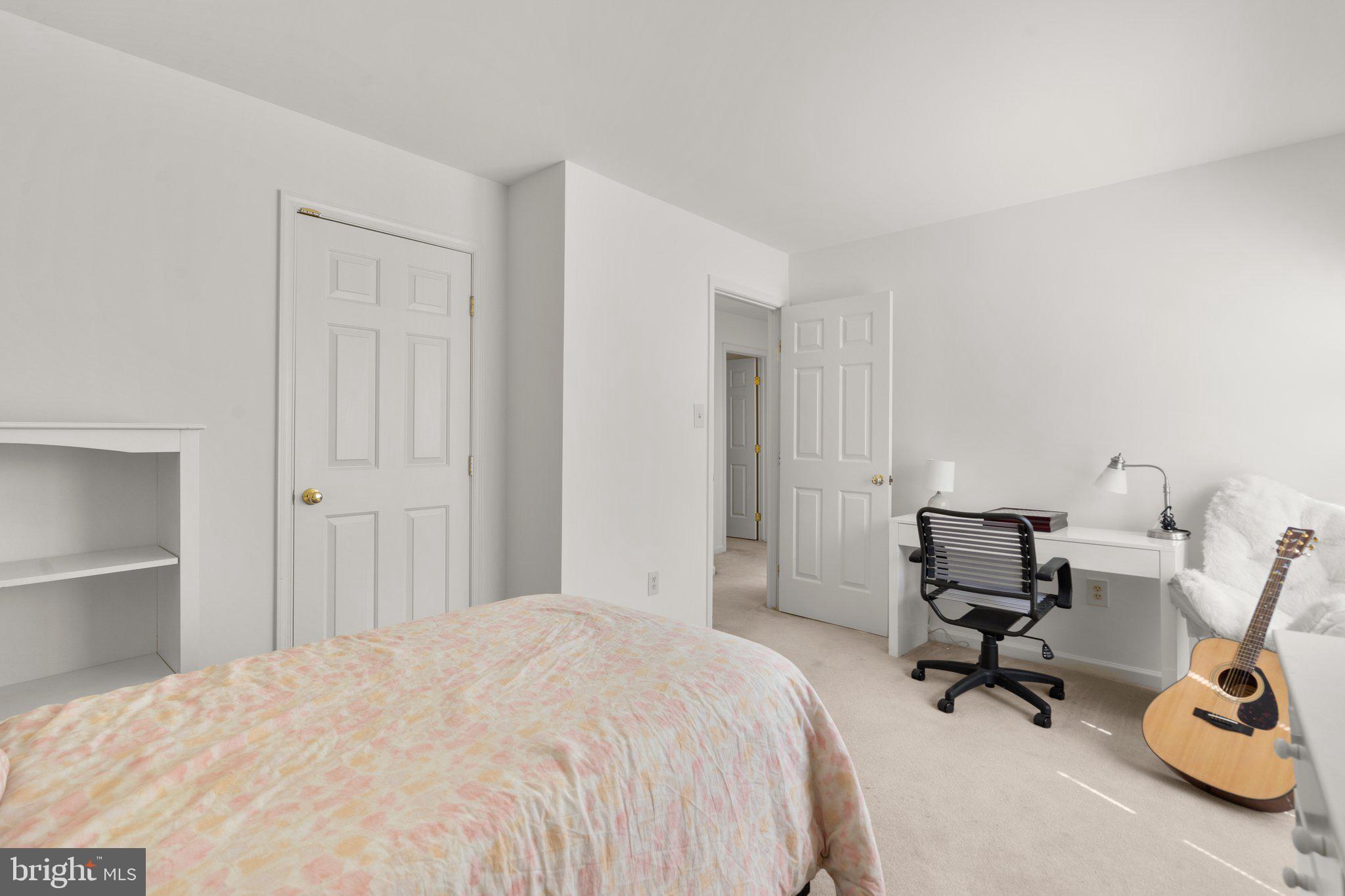 JAMES CREEK - Residential