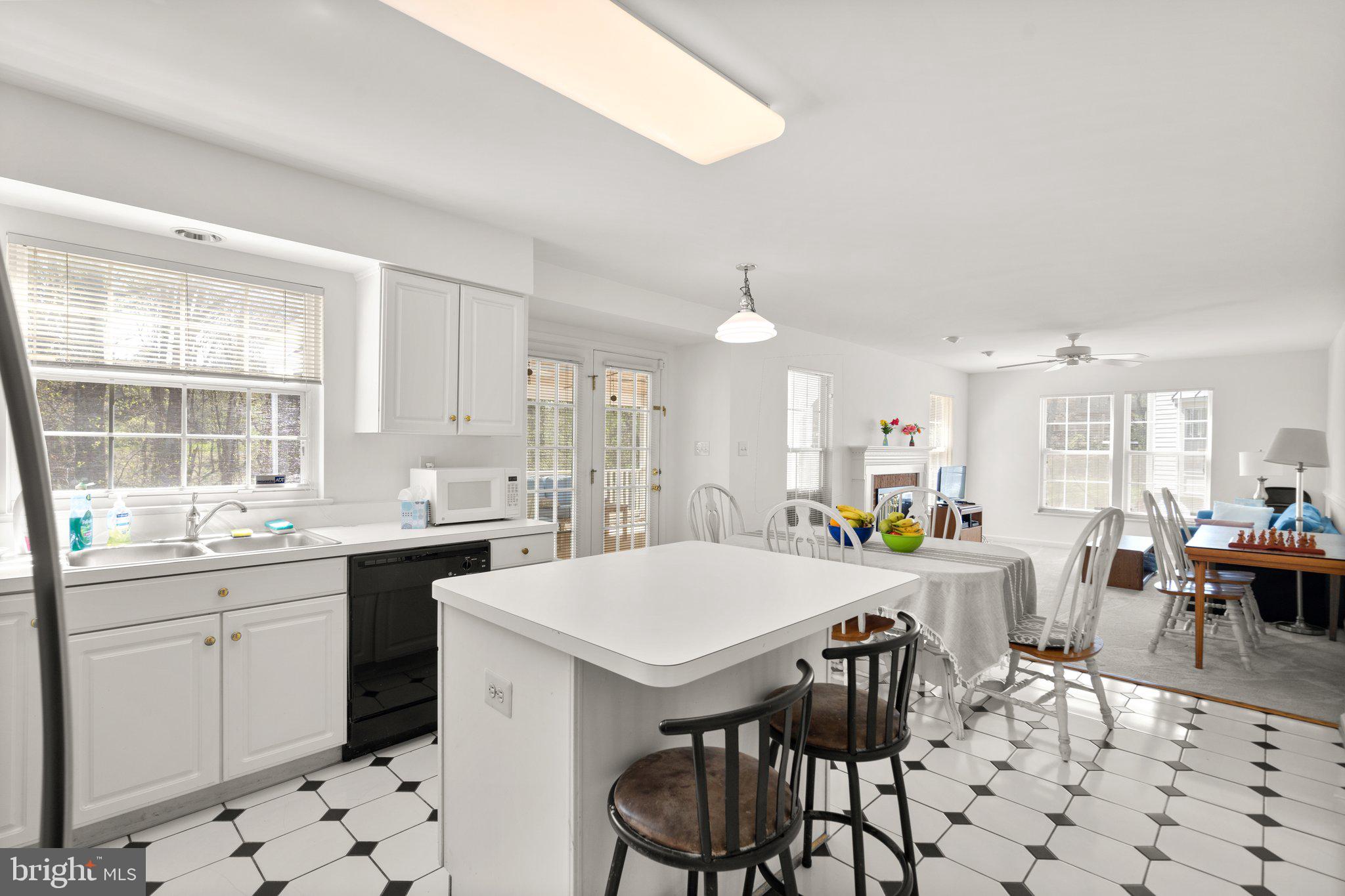 JAMES CREEK - Residential