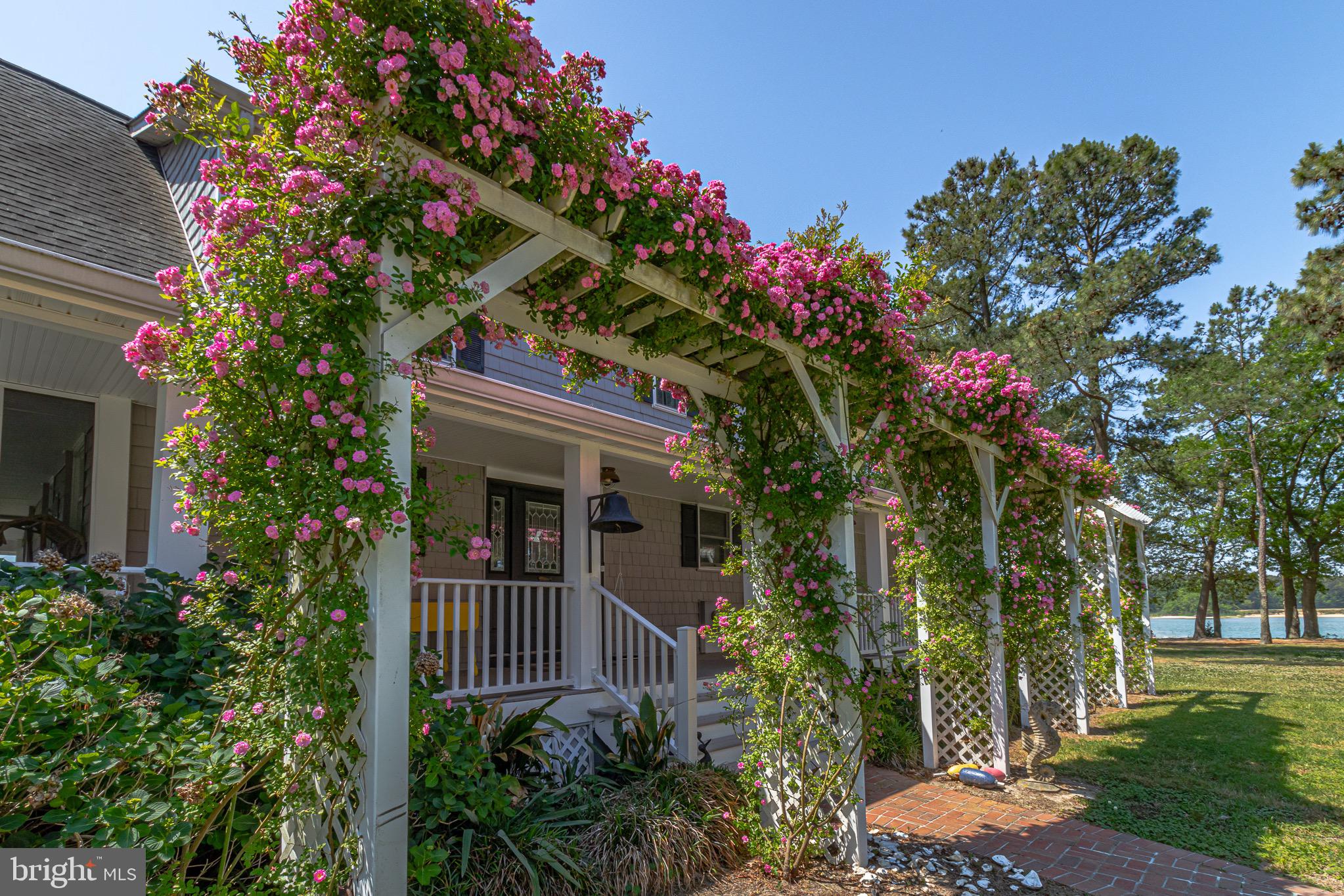 REEDVILLE - Residential