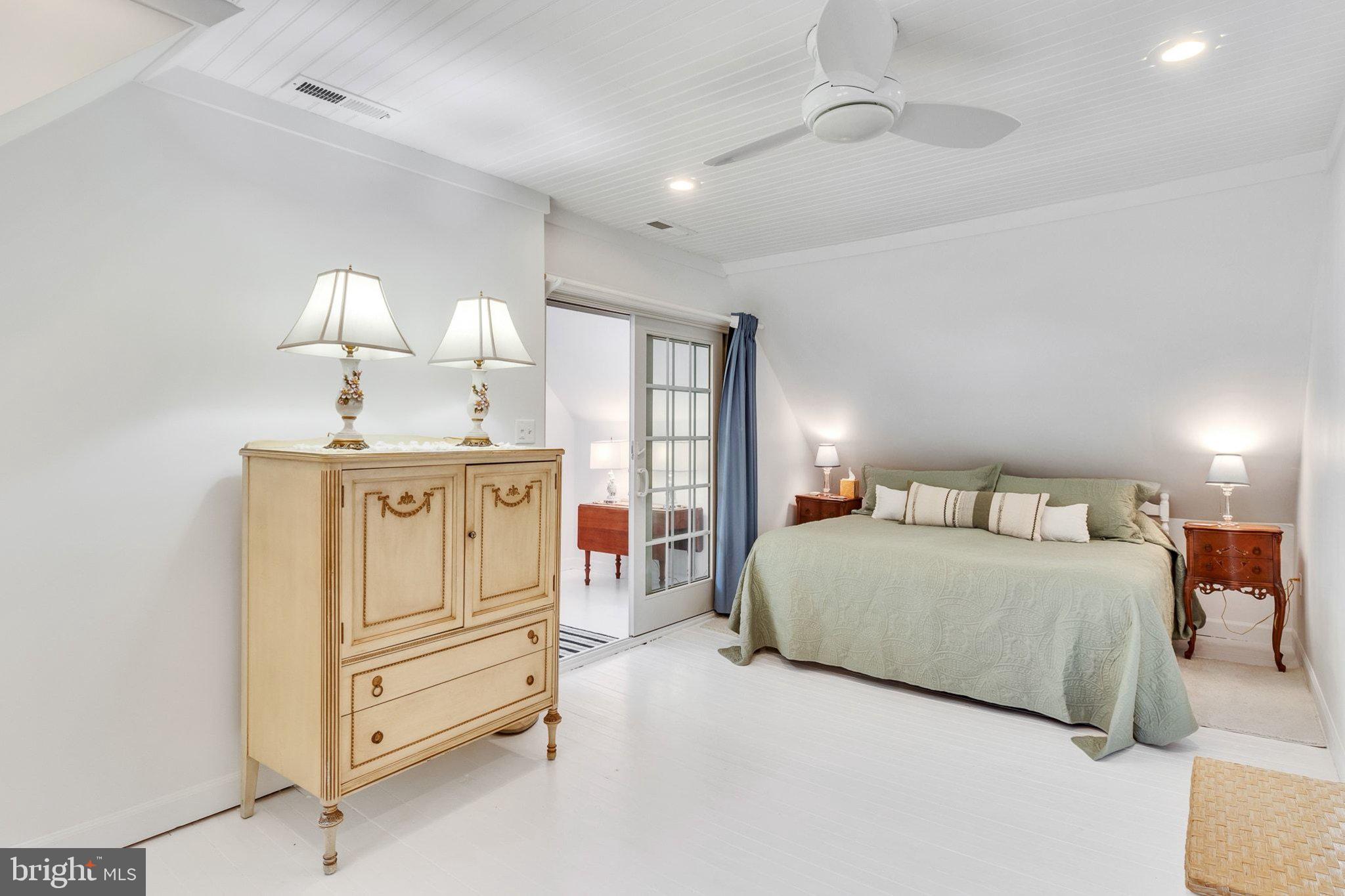 REEDVILLE - Residential