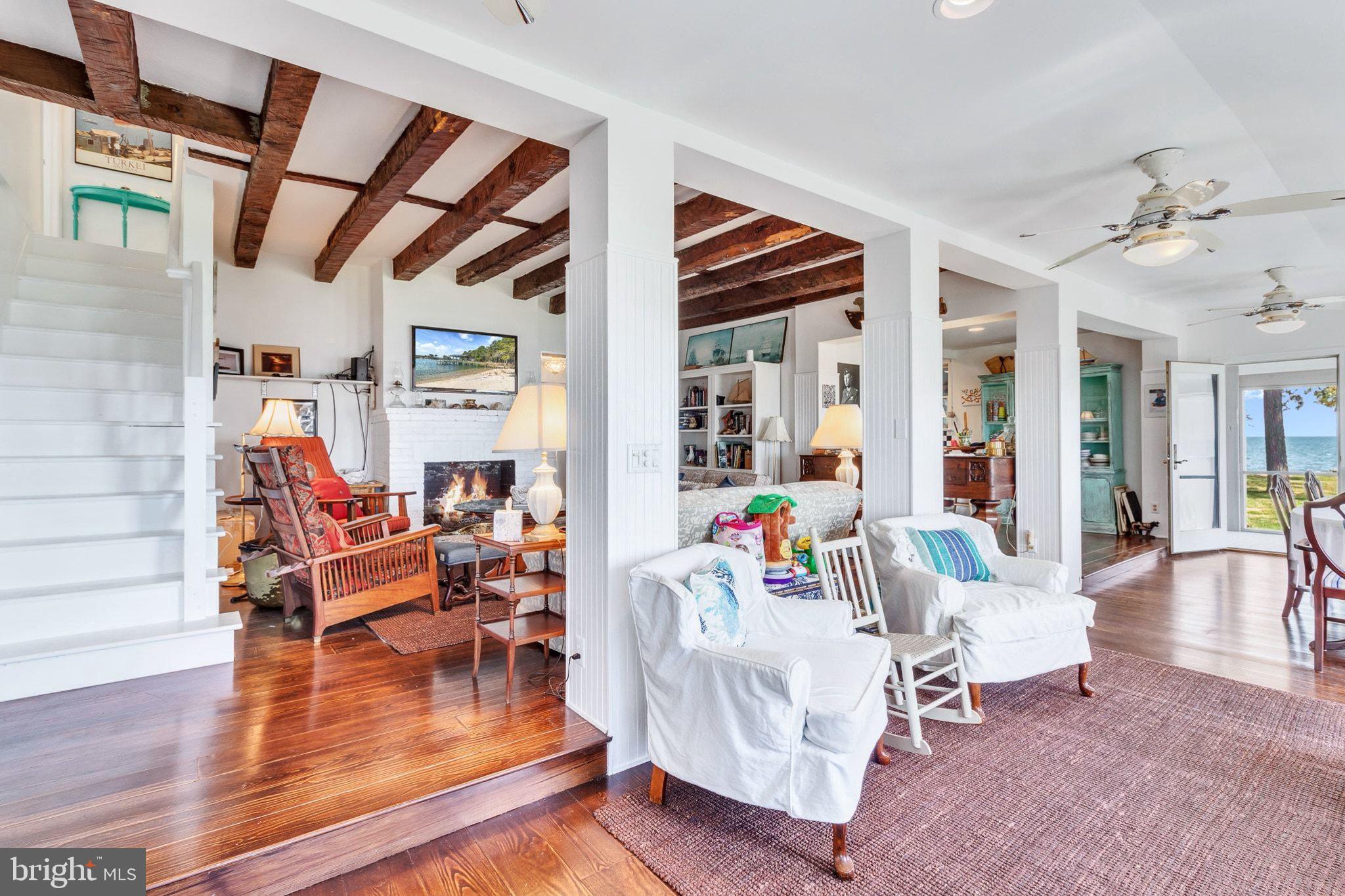 REEDVILLE - Residential