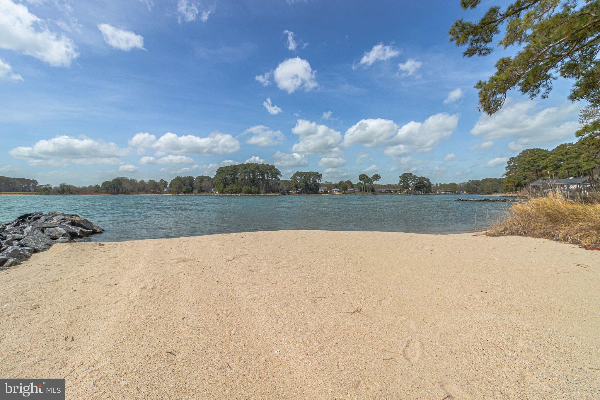 REEDVILLE - Residential