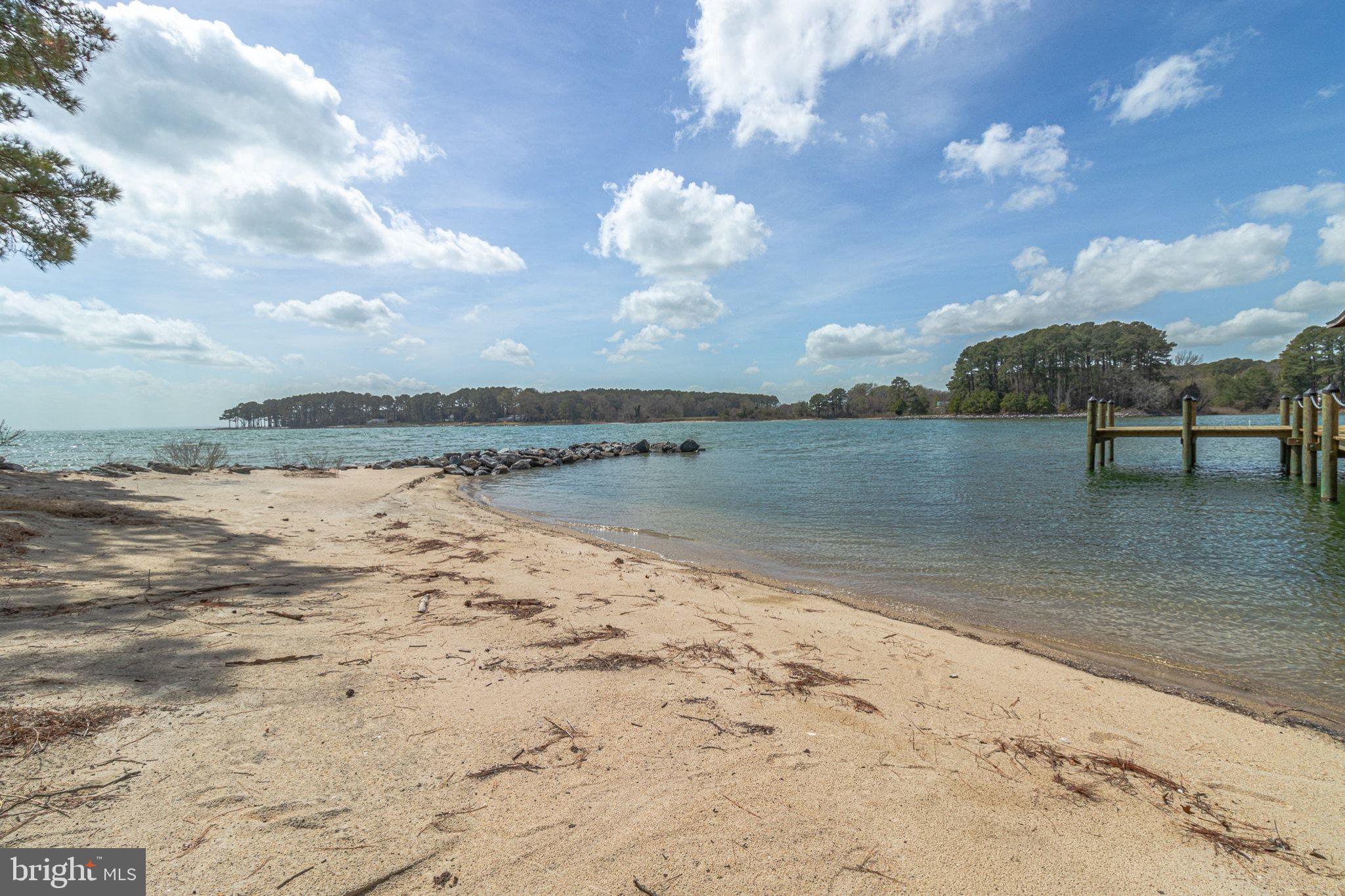 REEDVILLE - Residential