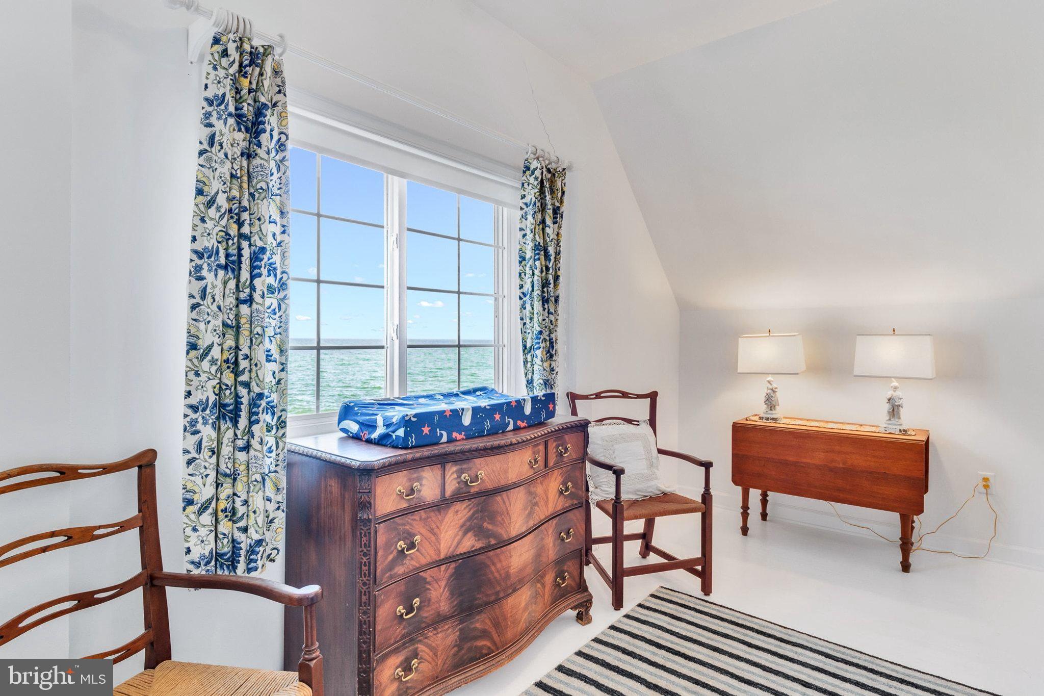 REEDVILLE - Residential