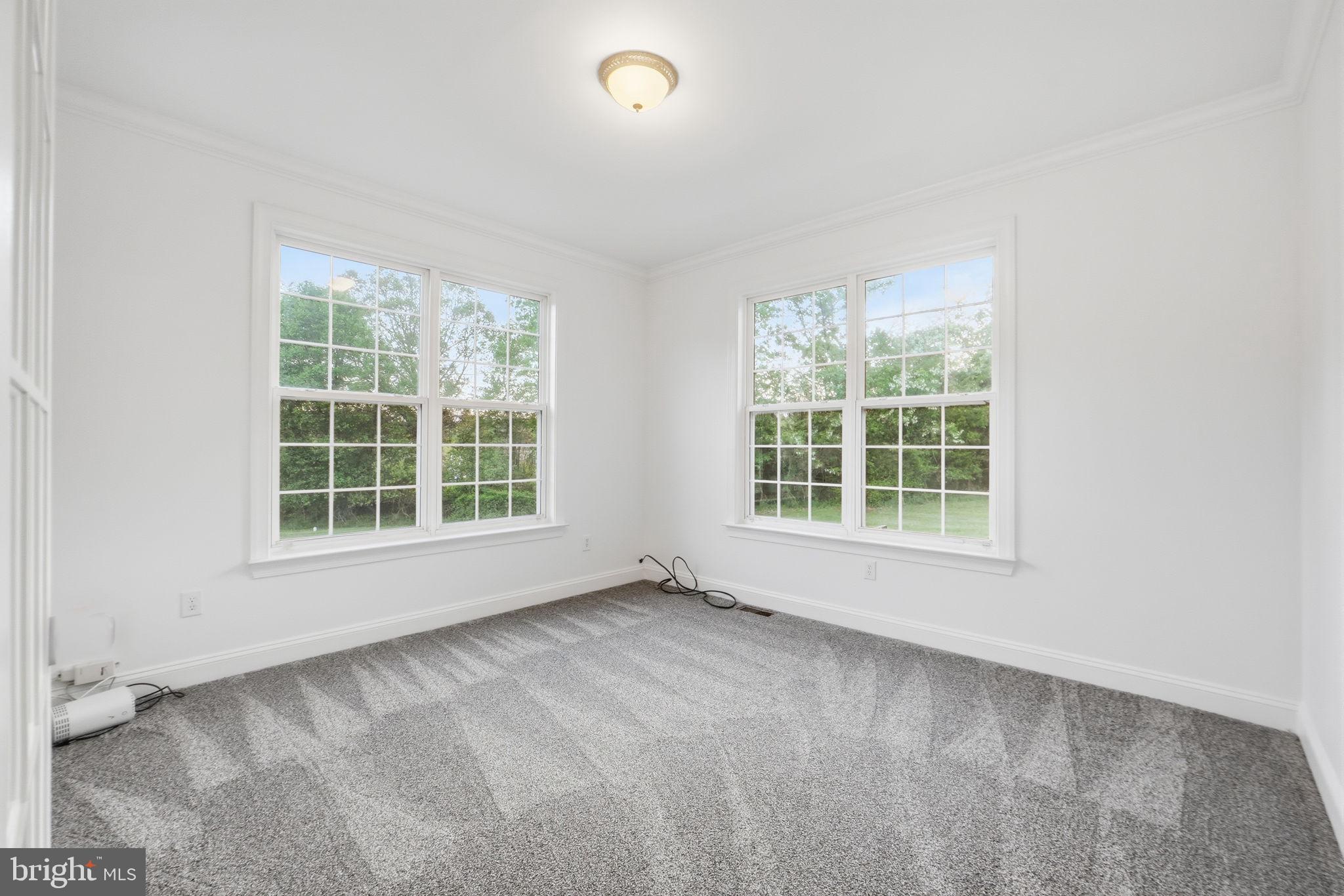 POPLAR HILL WOODS - Residential