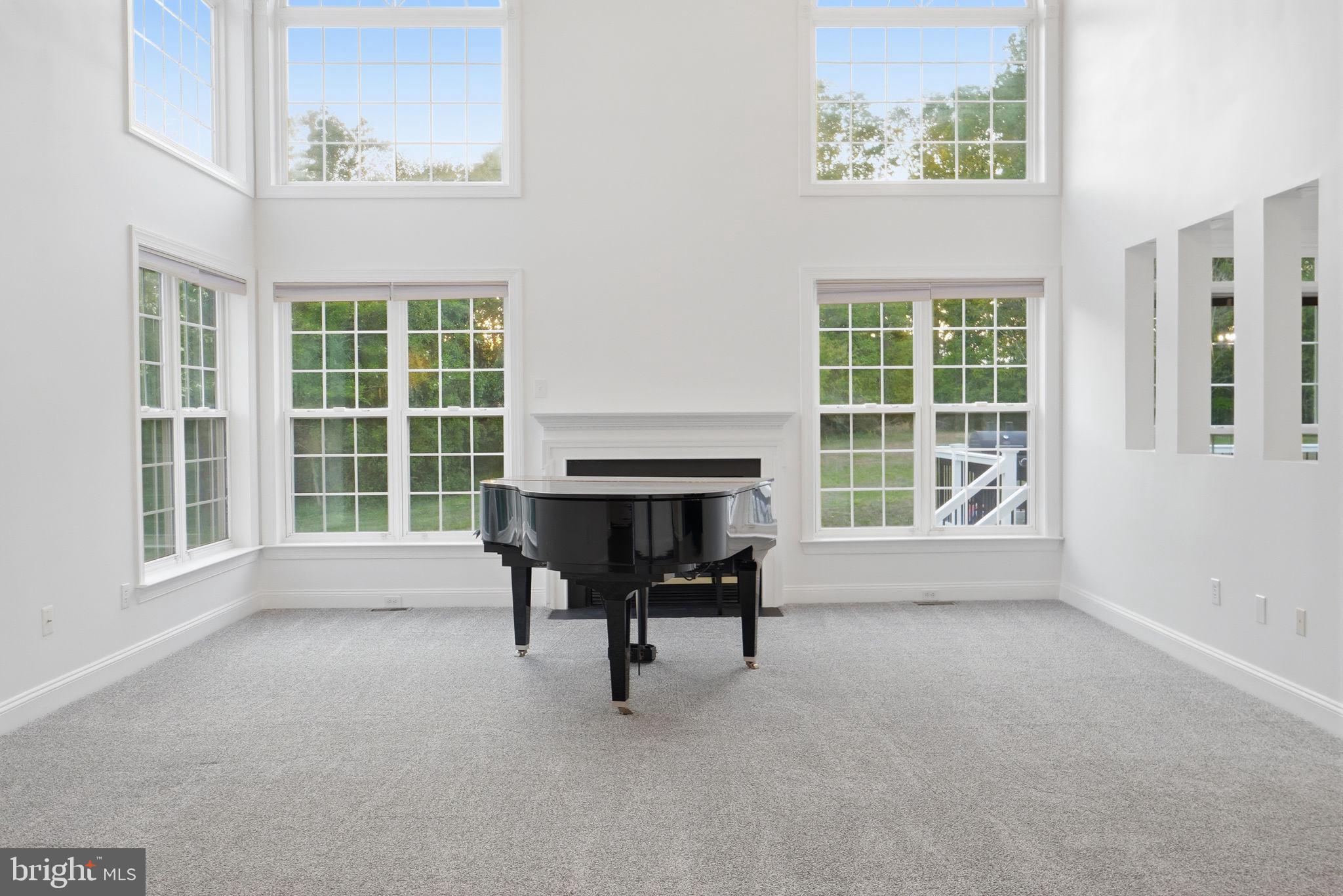 POPLAR HILL WOODS - Residential