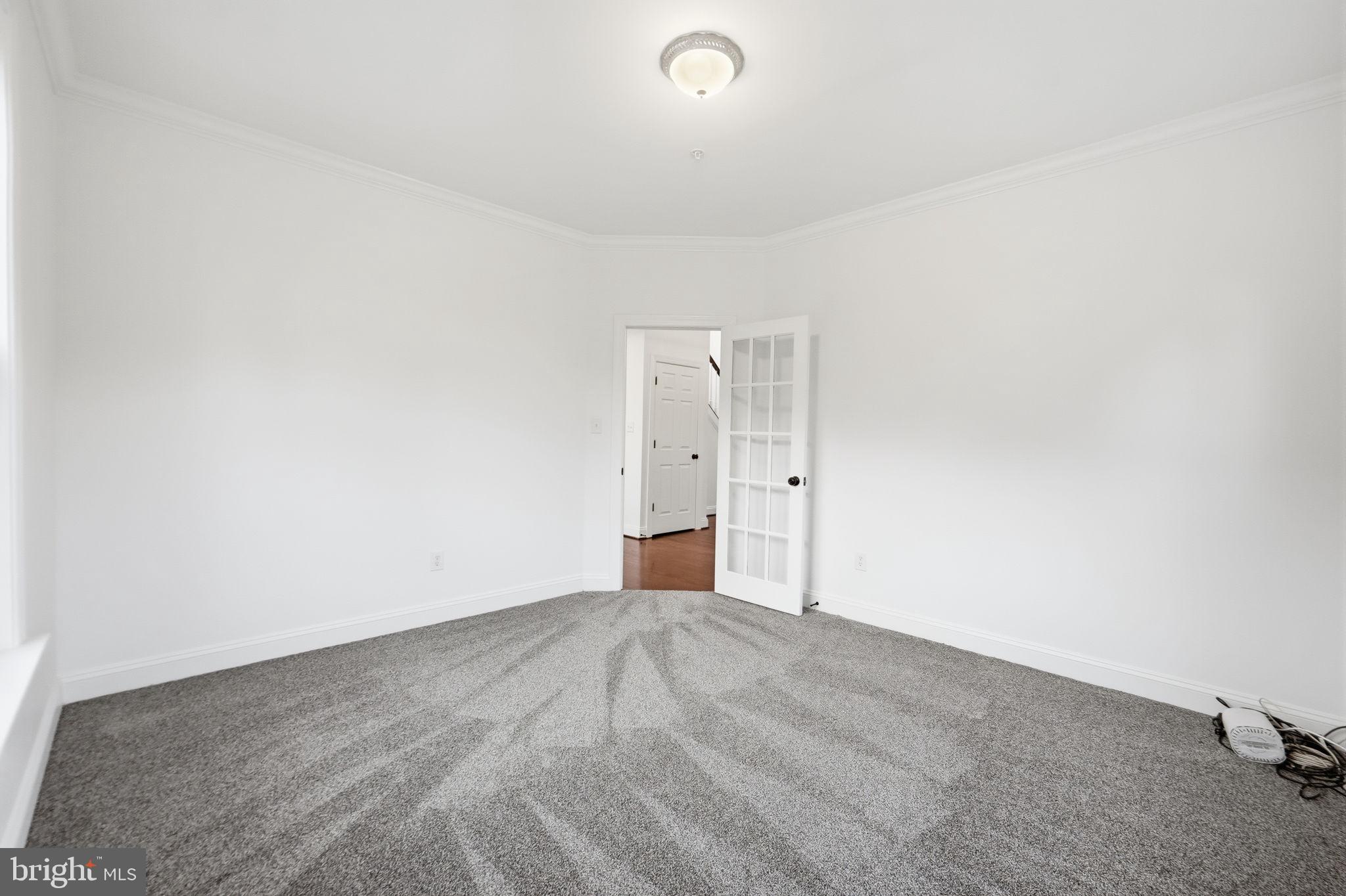 POPLAR HILL WOODS - Residential