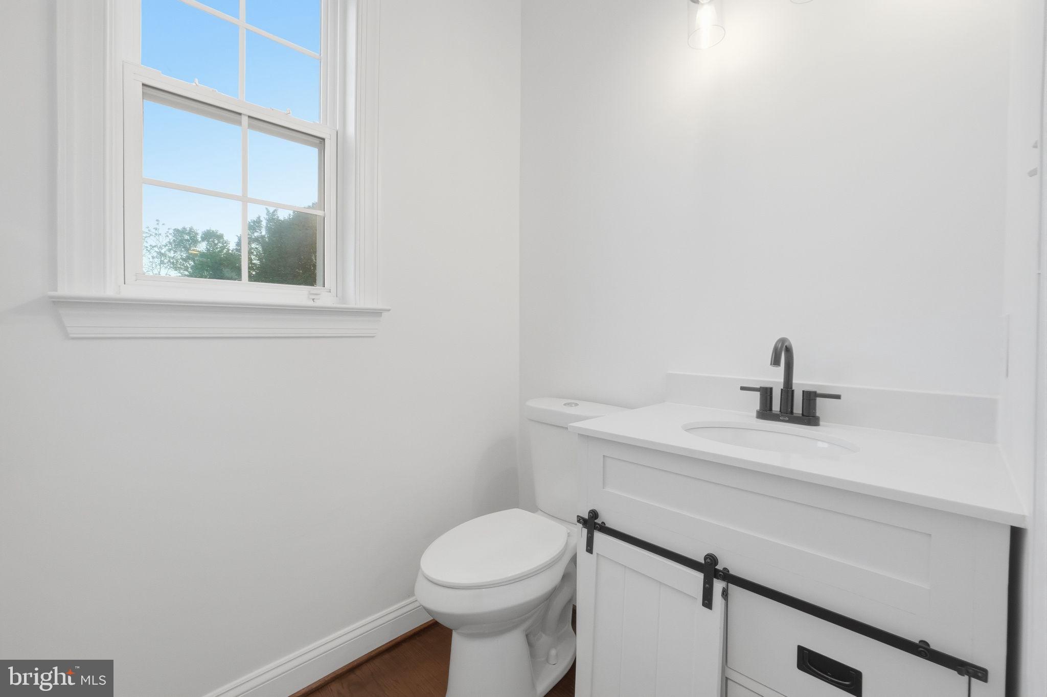 POPLAR HILL WOODS - Residential