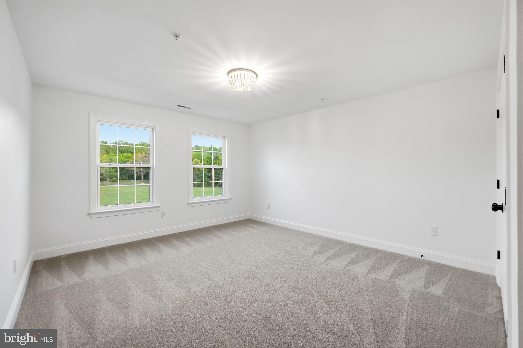 POPLAR HILL WOODS - Residential