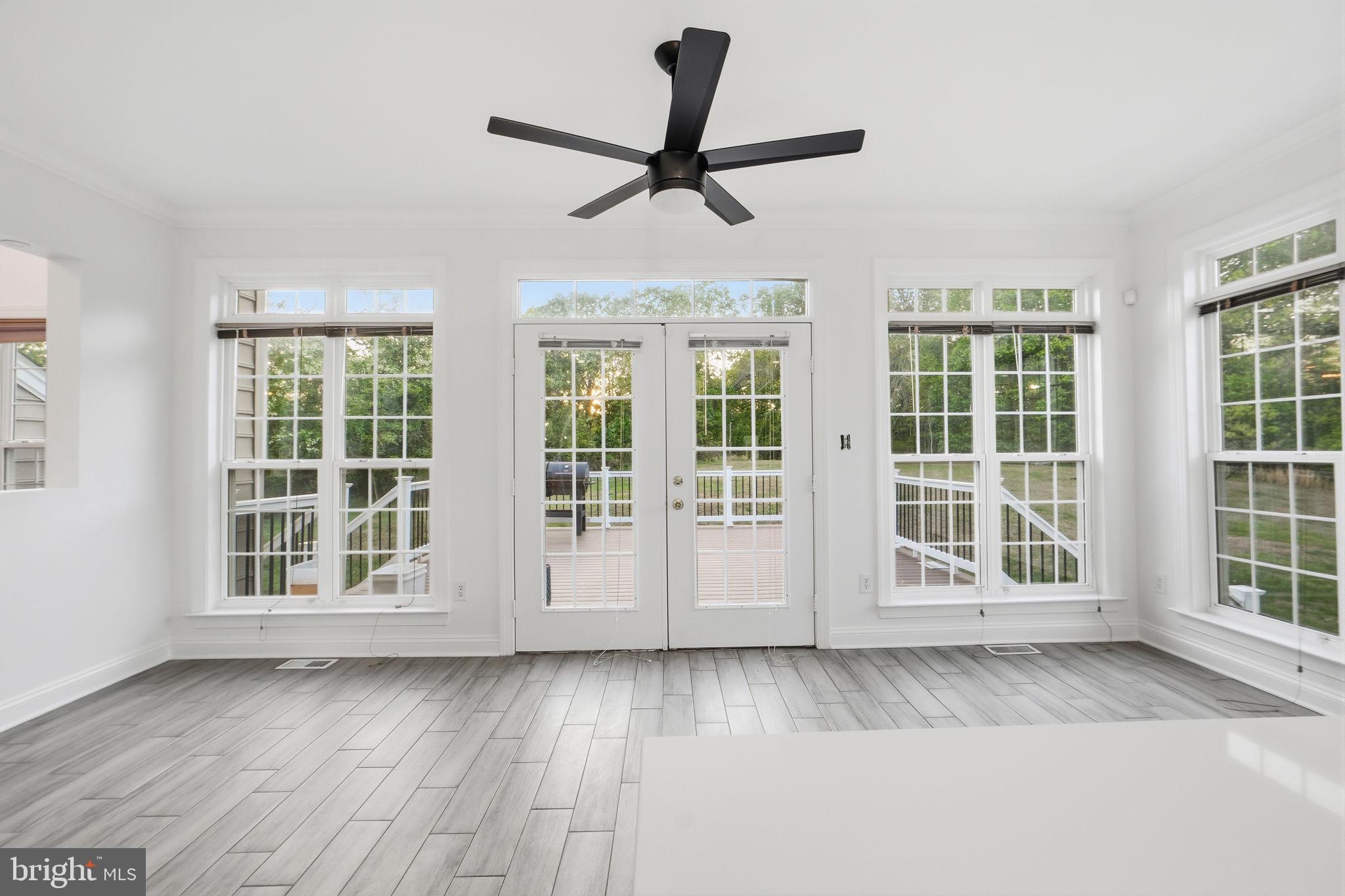 POPLAR HILL WOODS - Residential