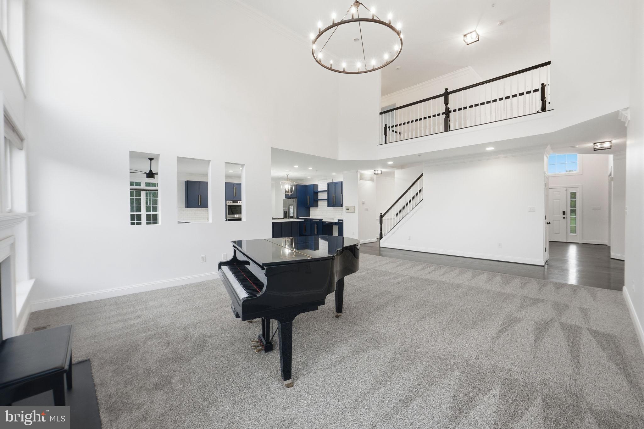 POPLAR HILL WOODS - Residential