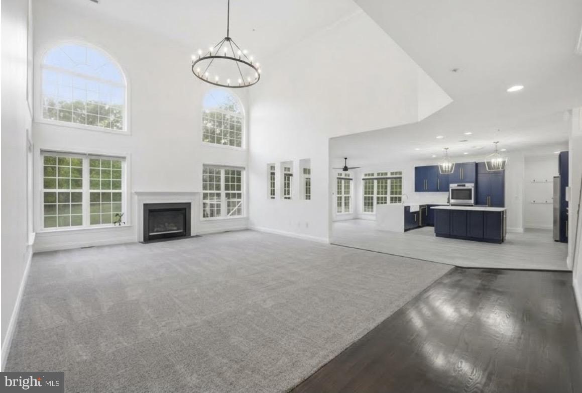 POPLAR HILL WOODS - Residential