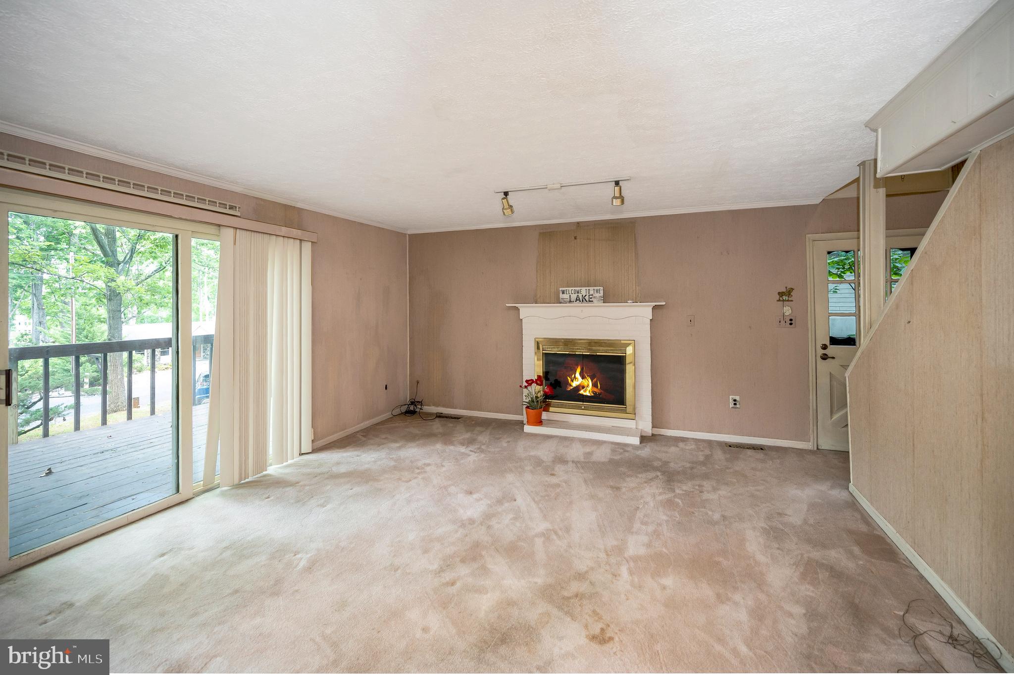 LAKE OF THE WOODS - Residential