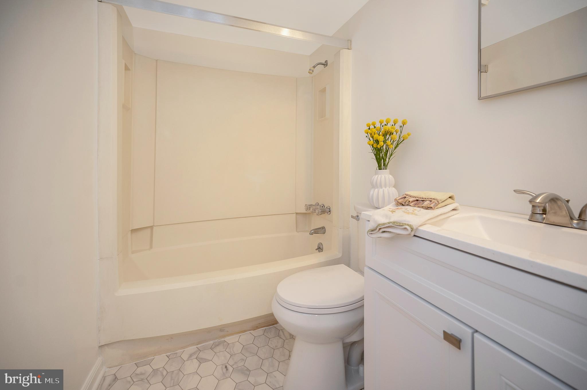 LAKE OF THE WOODS - Residential