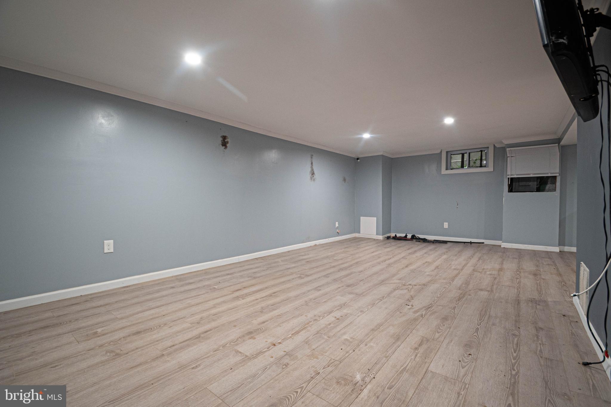 LANDOVER ESTATES - Residential