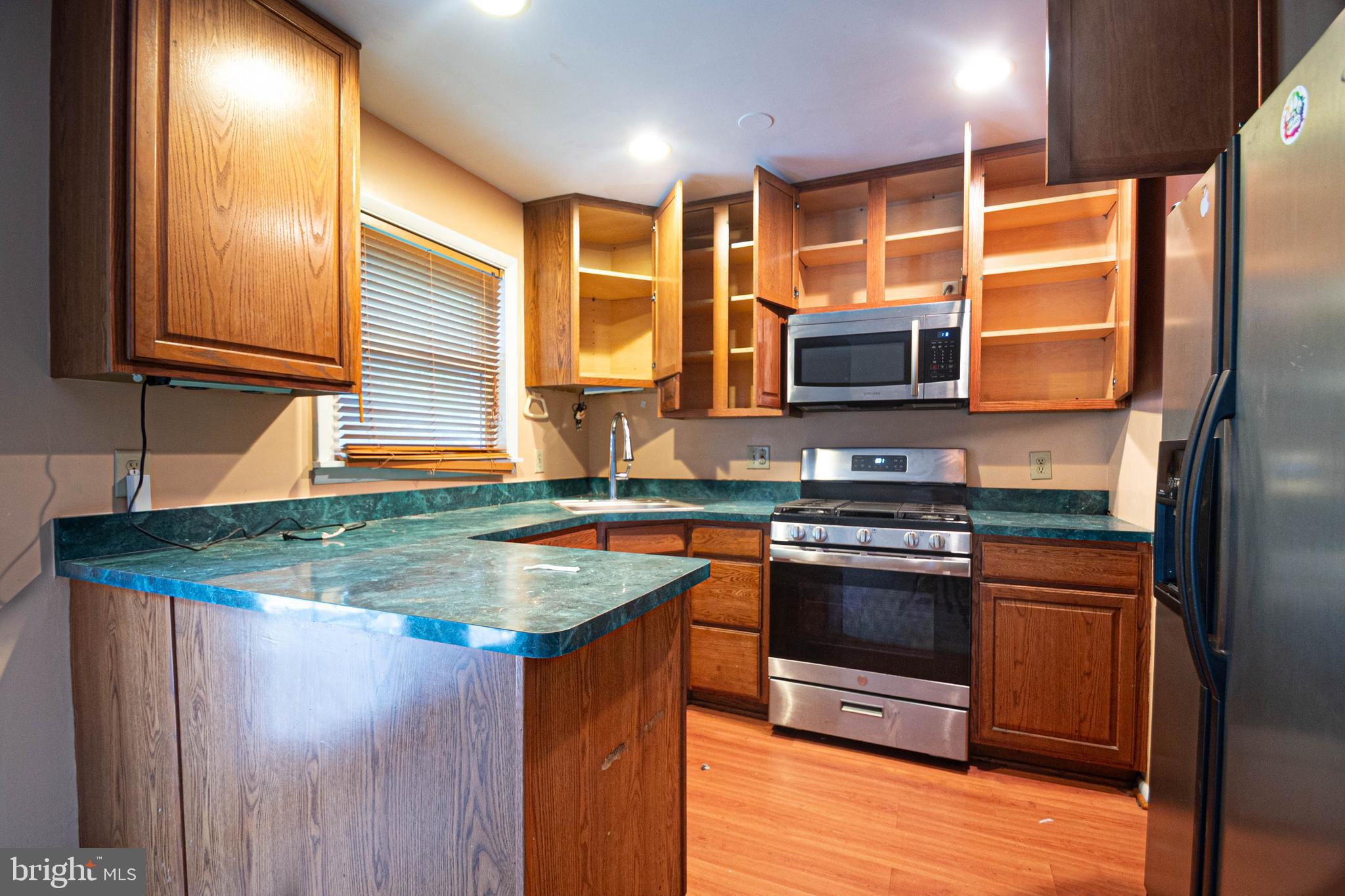 LANDOVER ESTATES - Residential