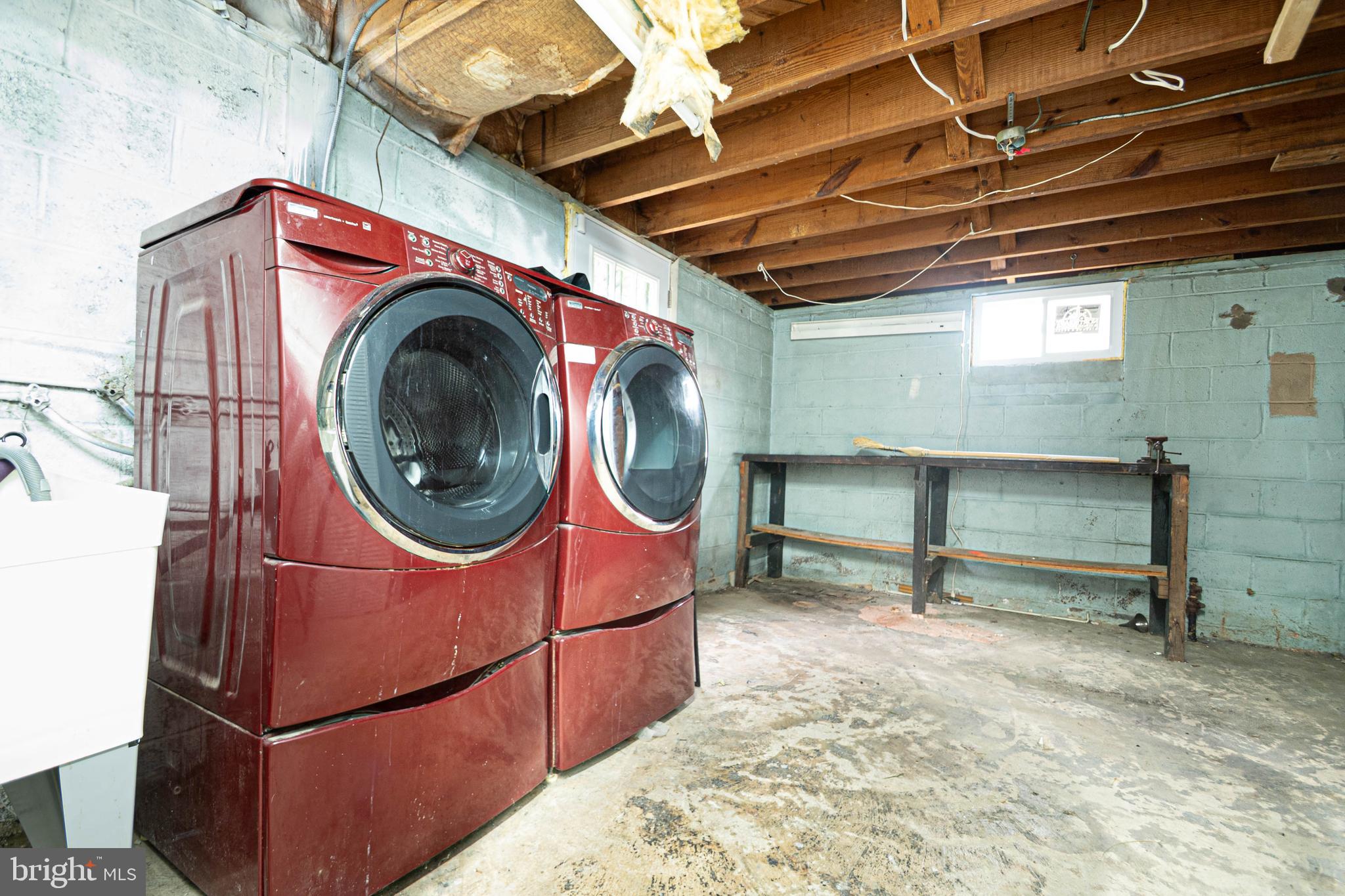 LANDOVER ESTATES - Residential