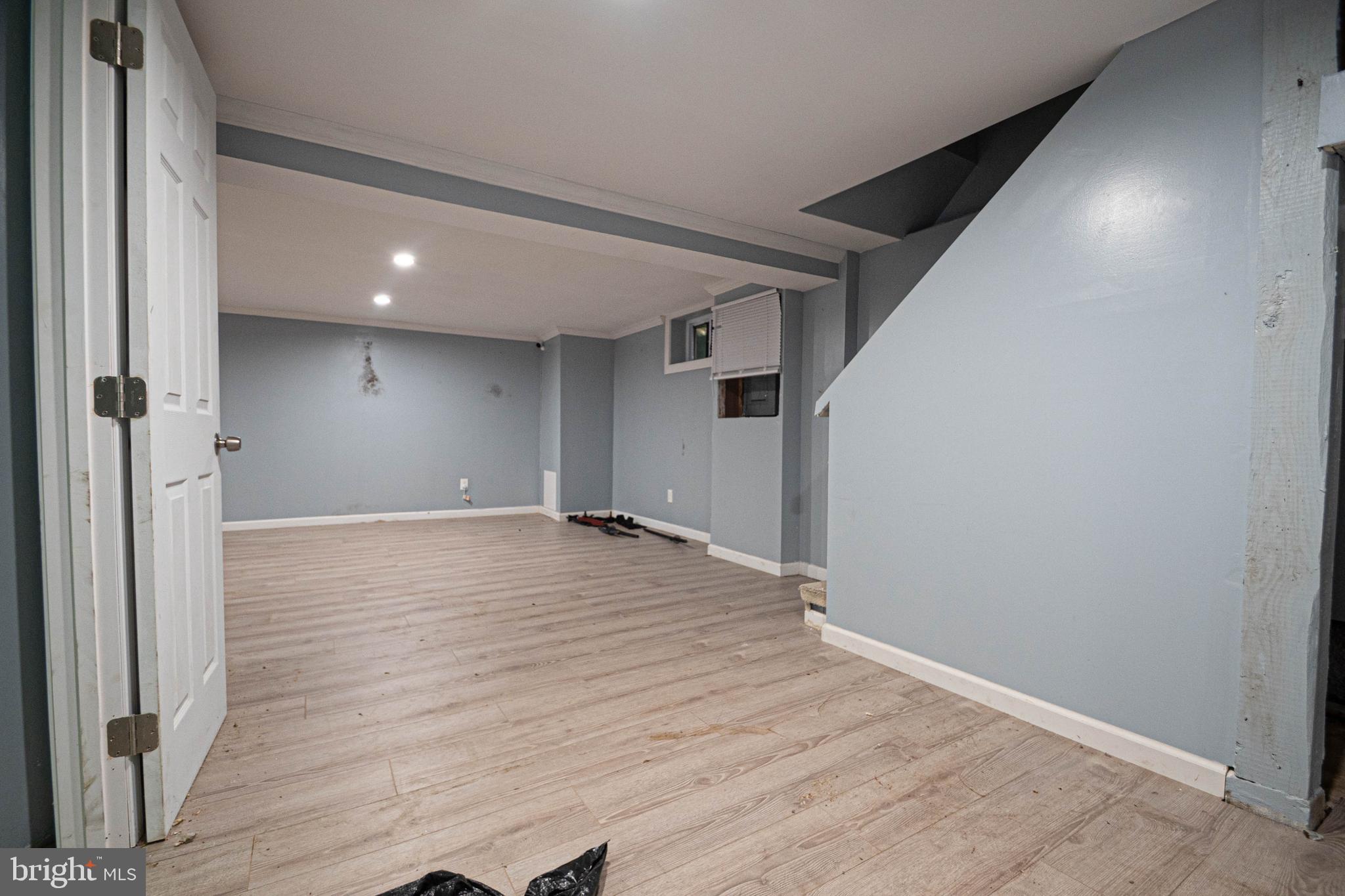 LANDOVER ESTATES - Residential