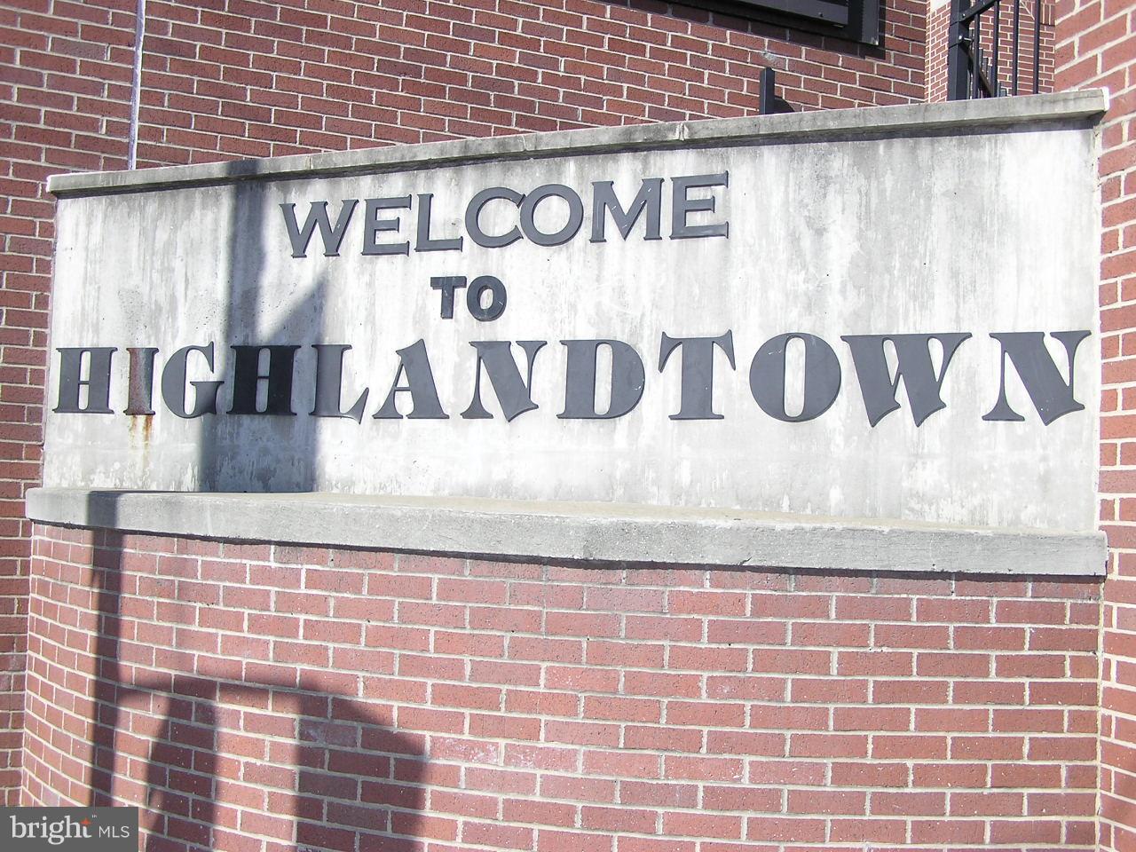 HIGHLANDTOWN - Residential