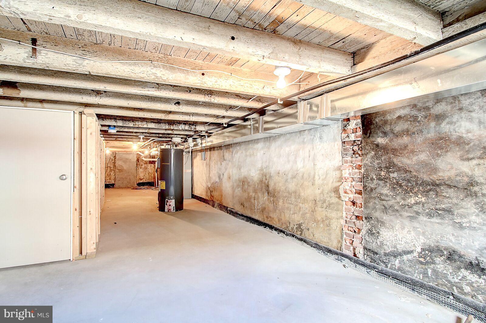 HIGHLANDTOWN - Residential