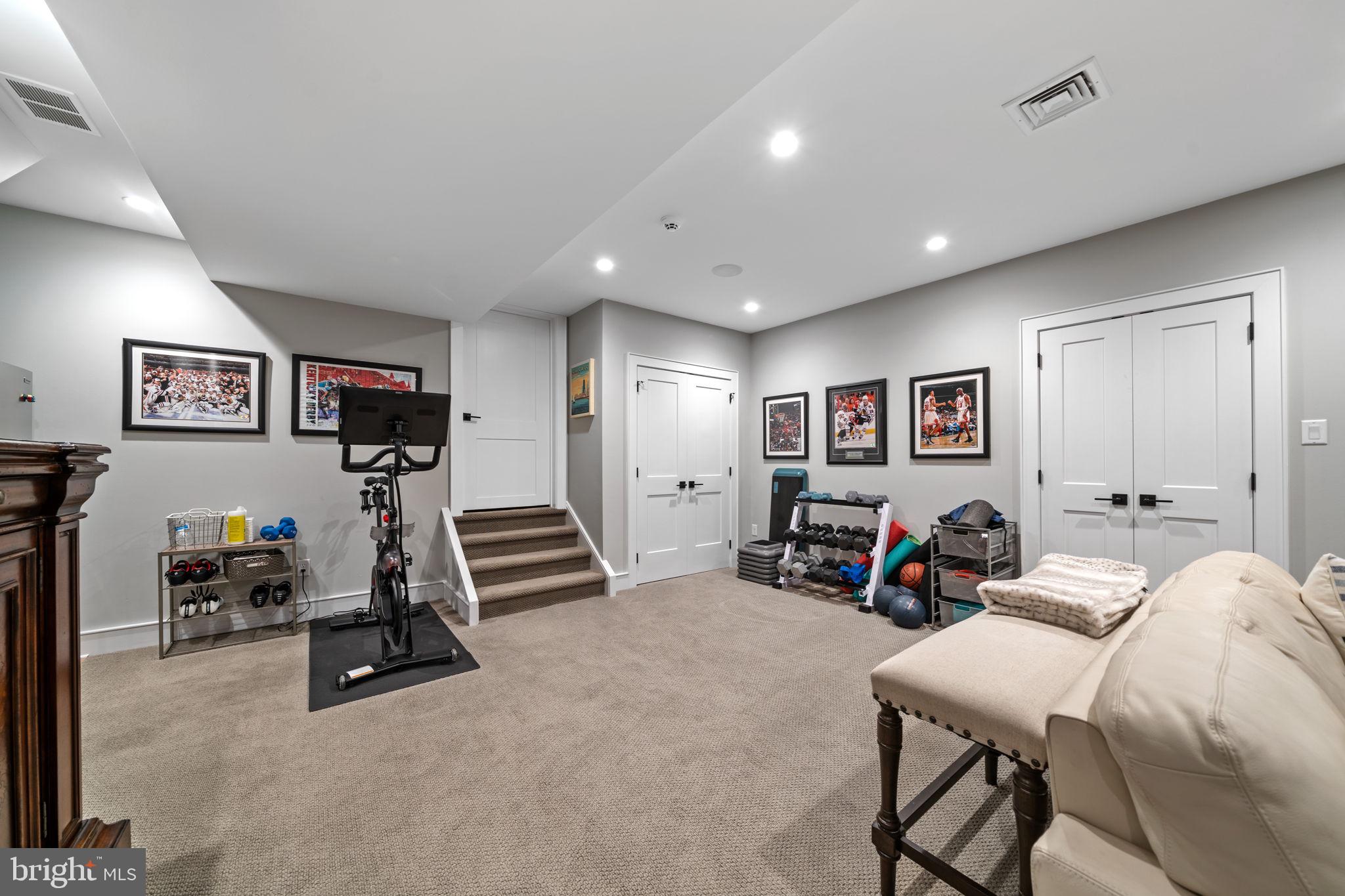 WEST CHESTER BORO - Residential