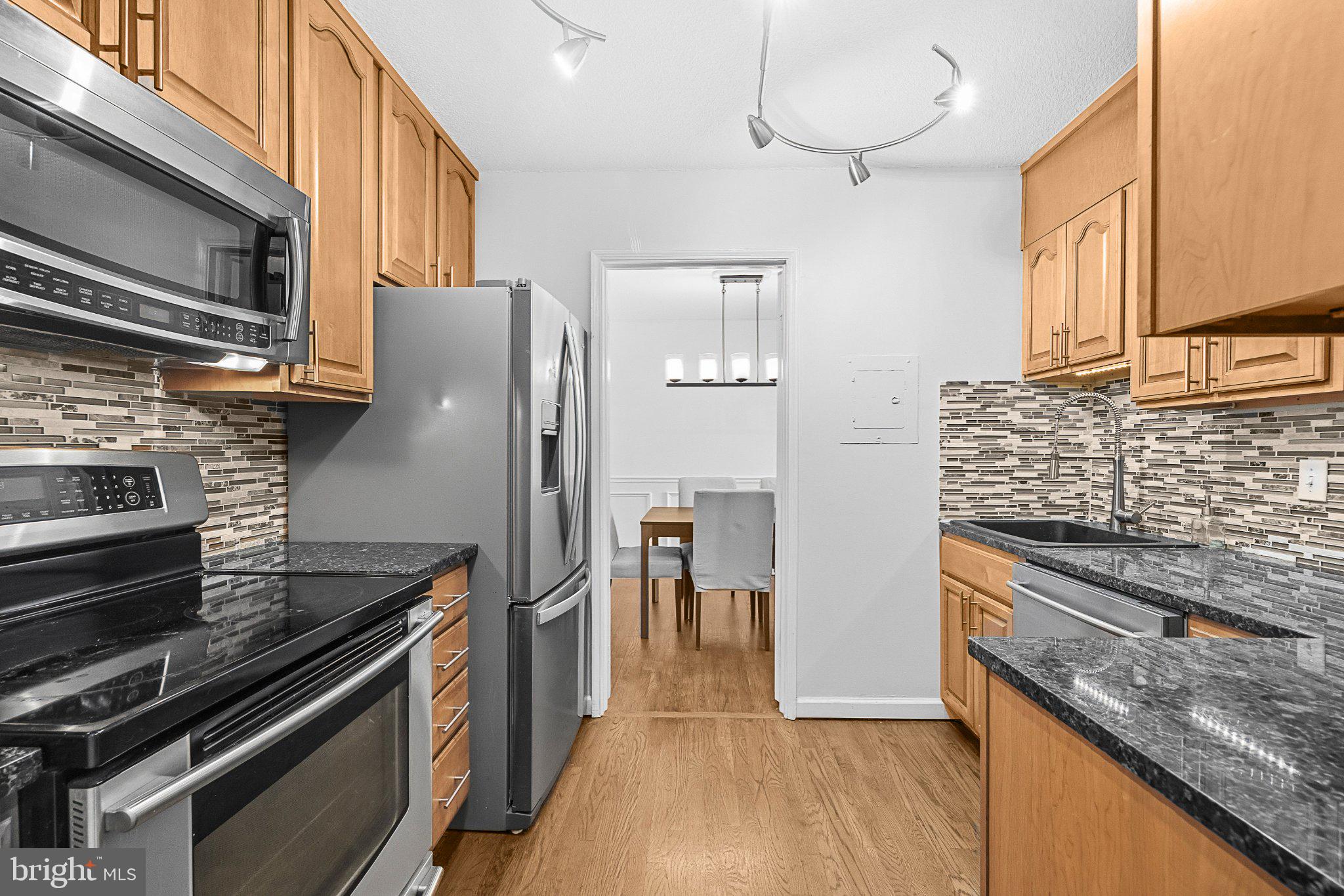 1101 SAINT PAUL STREET 1809